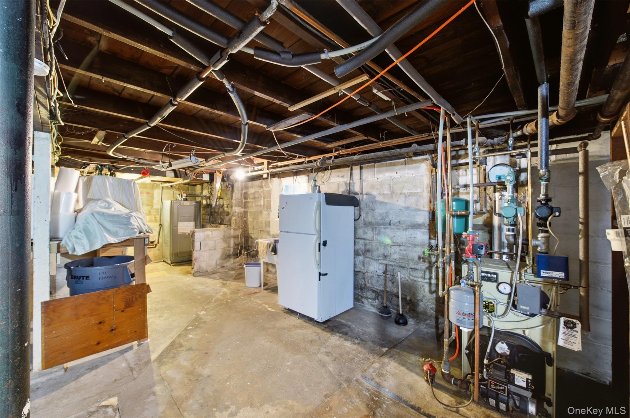 23rd image of 131 Terrace Ave, West Babylon, NY 11704 | MLS# 1019614