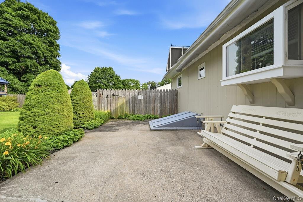 4th image of 32 Jackson St, Riverhead, NY 11901 | MLS# 1019827