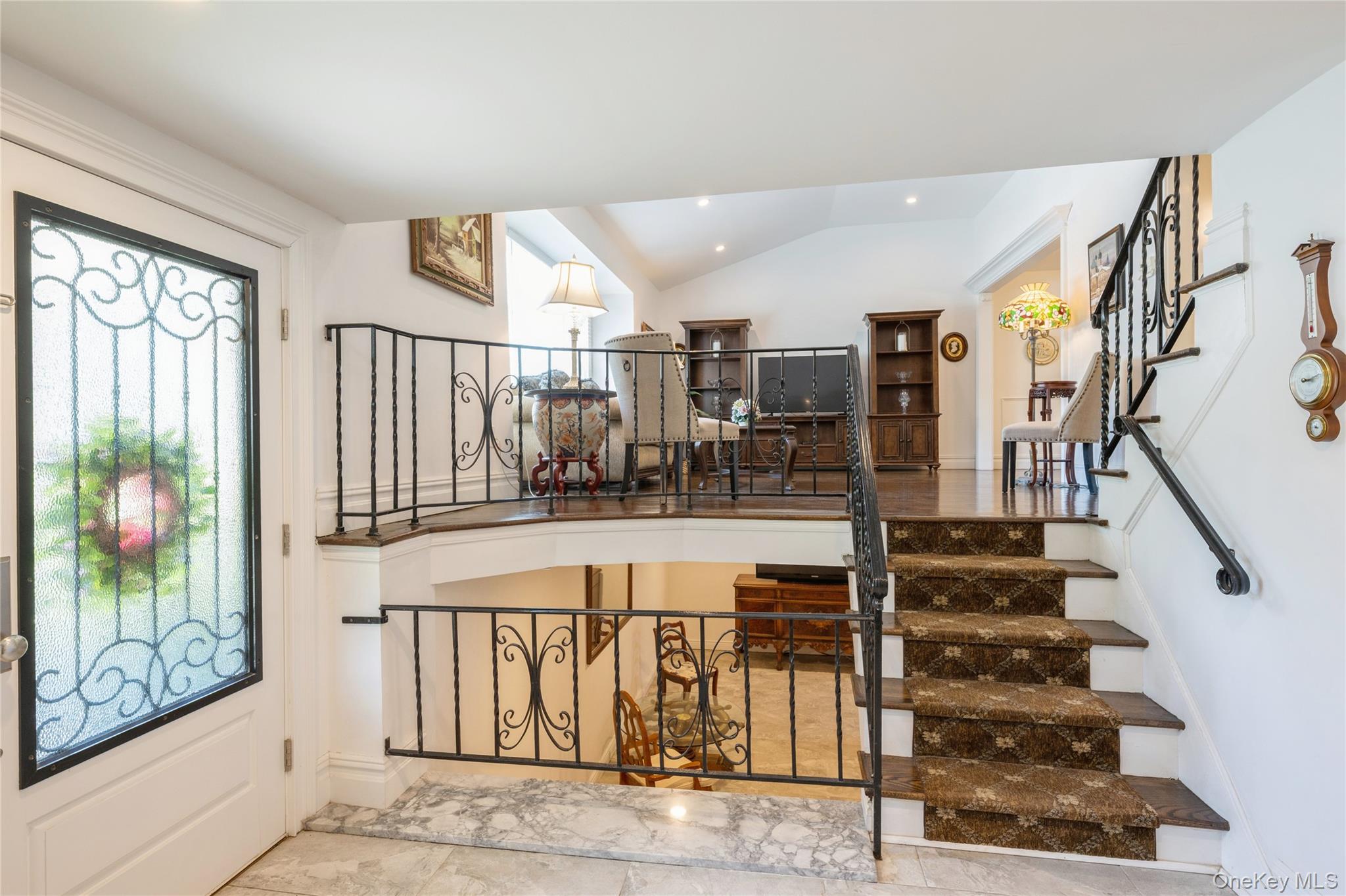 4th image of 43 Viola Dr, Glen Cove, NY 11542 | MLS# 1019856
