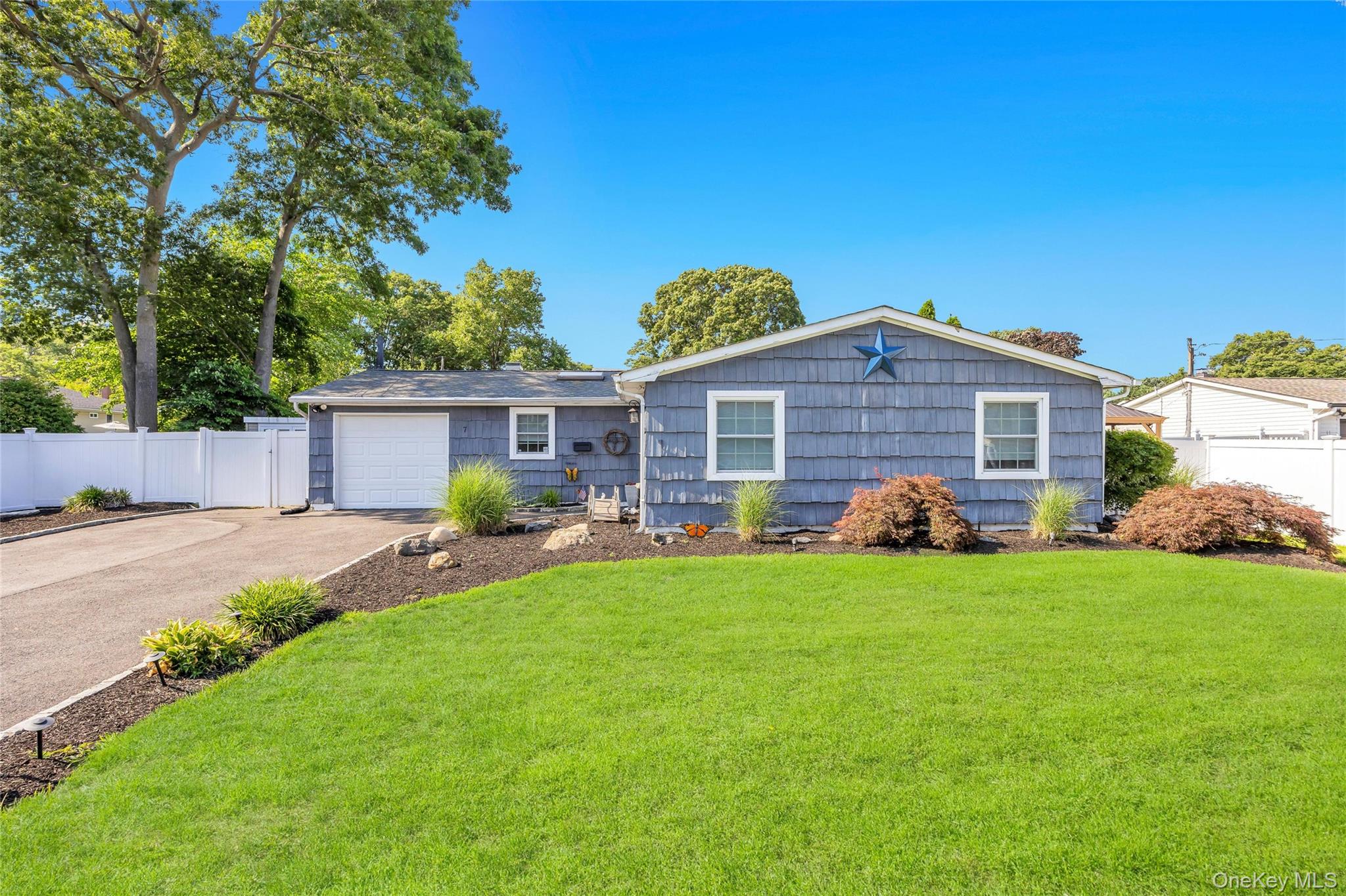 1st image of 7 Amherst Rd, Ronkonkoma, NY 11779 | MLS# 1020062