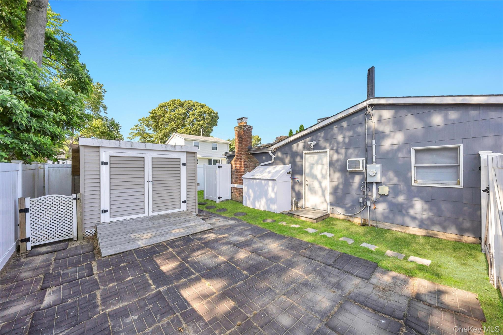 3rd image of 7 Amherst Rd, Ronkonkoma, NY 11779 | MLS# 1020062