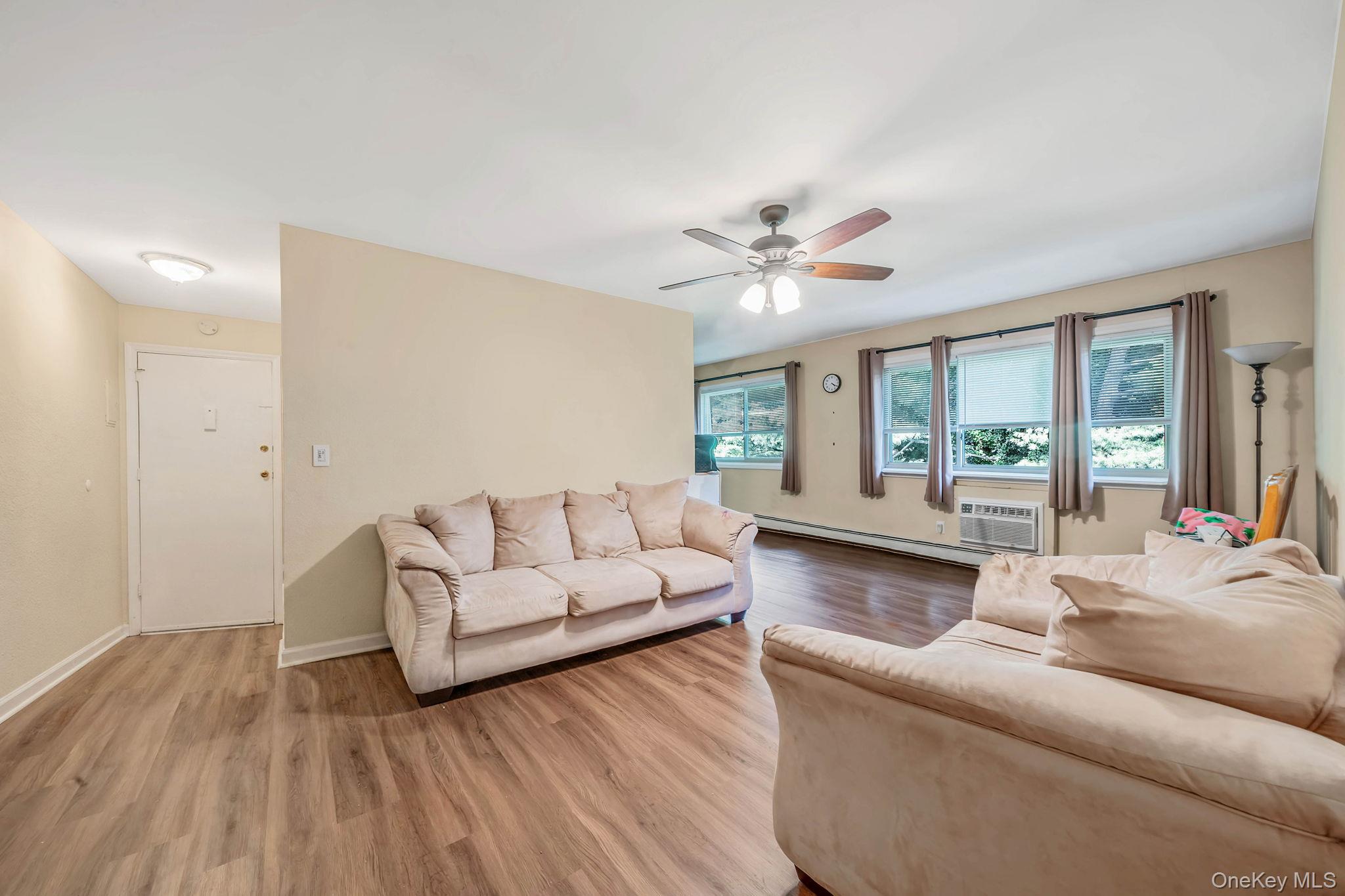 3rd image of 2449F Union Blvd, Islip, NY 11751
