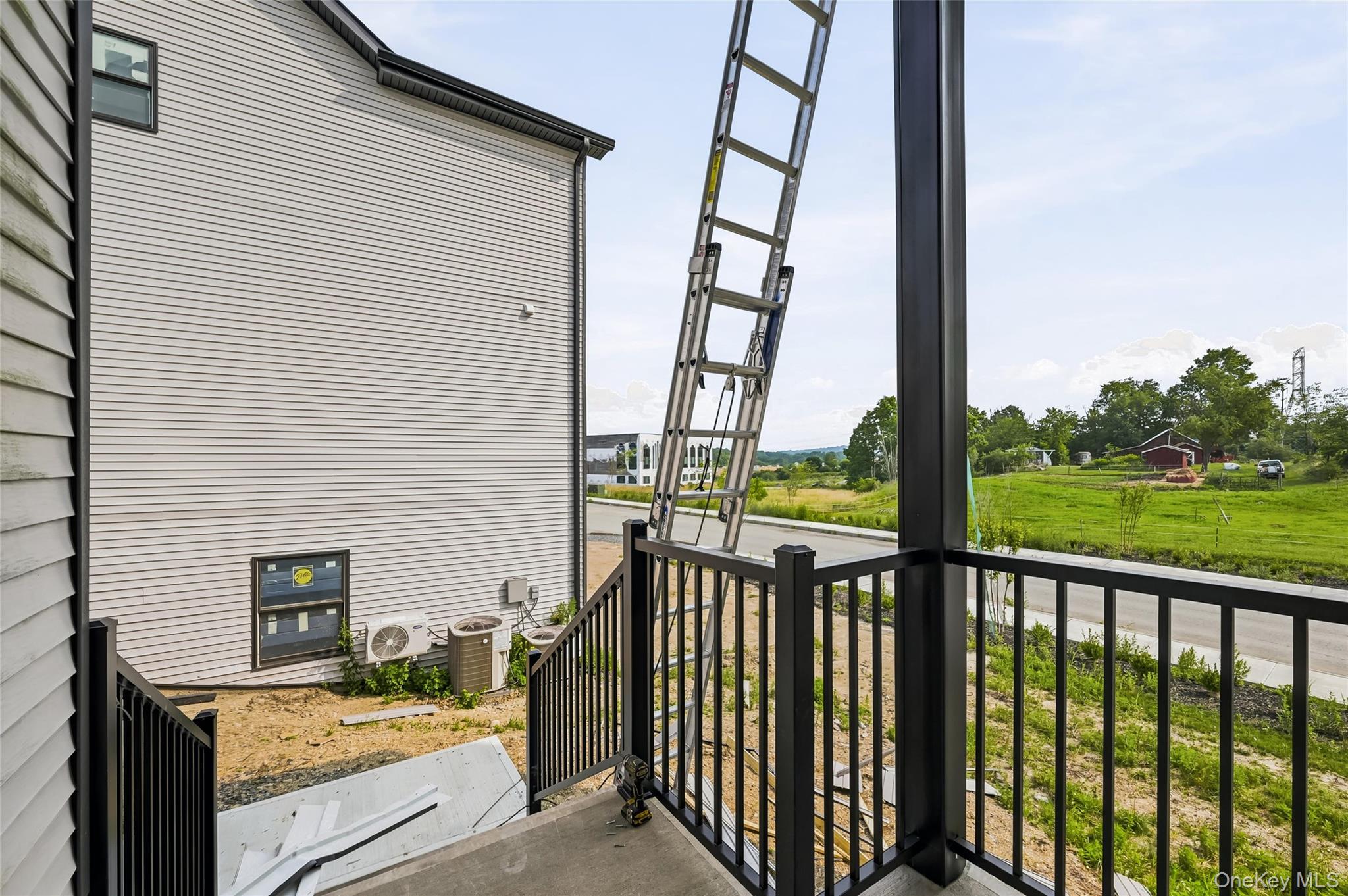 5th image of 4 Honeysuckle Ct, Chester Town, NY 10918 | MLS# 1020128