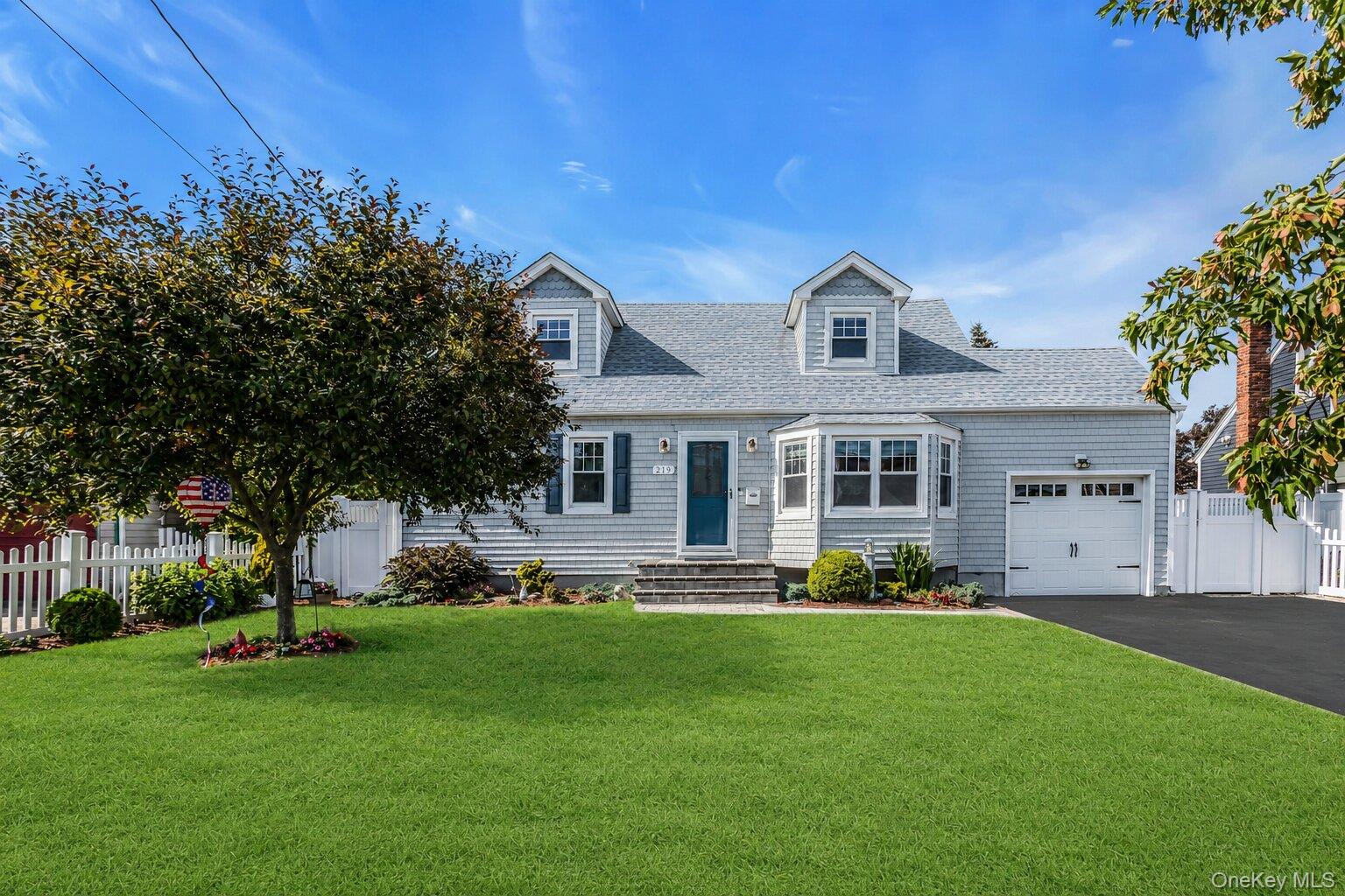 1st image of 219 N Nassau Ave, Oyster Bay, NY 11758 | MLS# 1020161