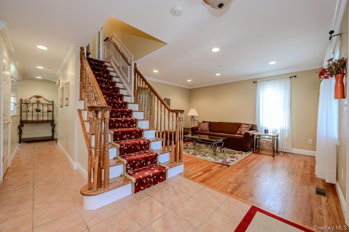 4th image of 124 Lakeview Ave, Harrison, NY 10604 | MLS# 1020199