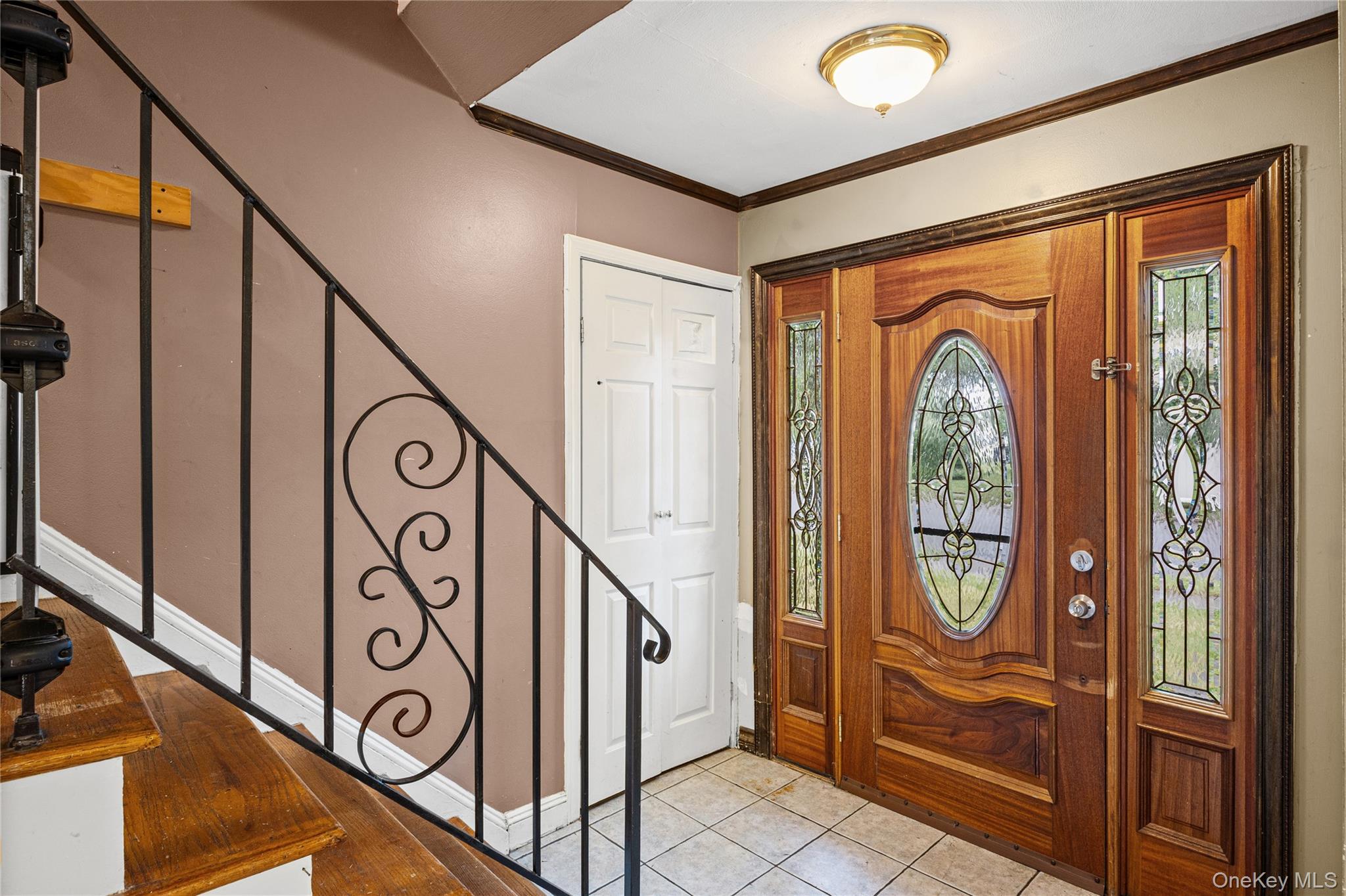 2nd image of 2 Bartel Dr, Huntington, NY 11740 | MLS# 1020342
