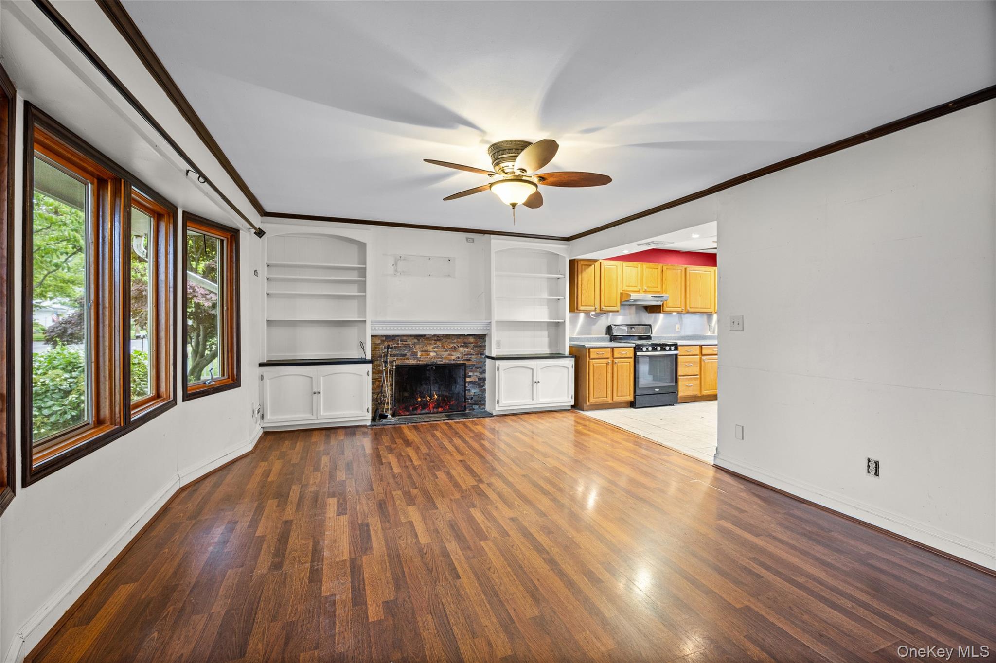 3rd image of 2 Bartel Dr, Huntington, NY 11740 | MLS# 1020342