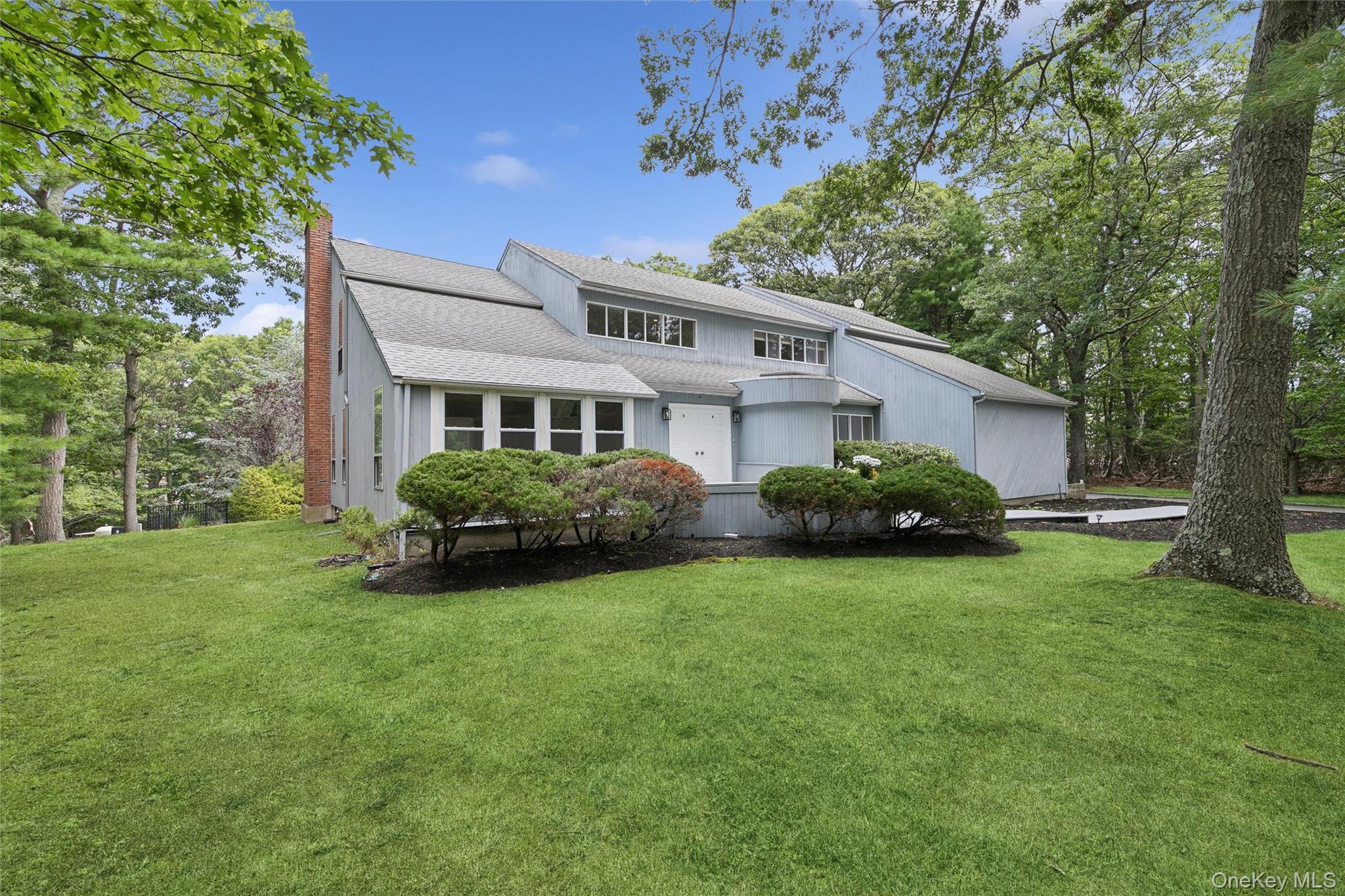 2nd image of 12 North Ridge Rd, Brookhaven, NY 11733 | MLS# 1020376