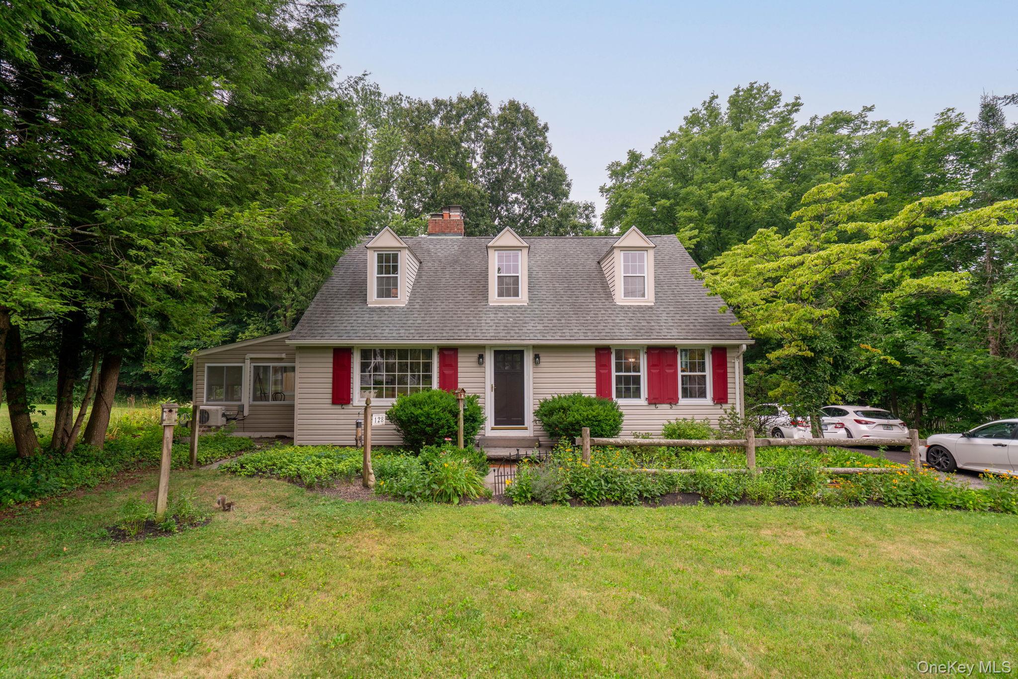 2nd image of 128 Rosa Ln, Hurley, NY 12443 | MLS# 1020501