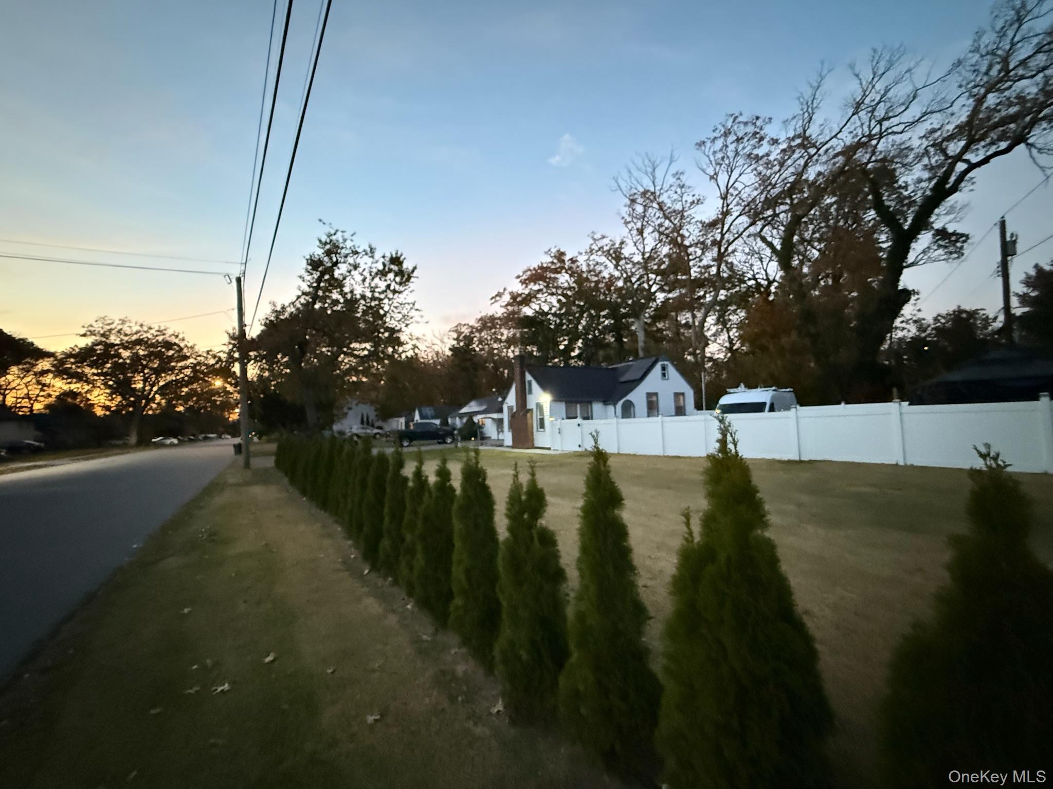 5th image of 21 Locust Ave, Amityville, NY 11701 | MLS# 1020512