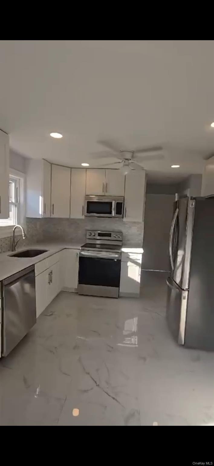 4th image of 146 Moriches Middle Island Rd, Brookhaven, NY 11967 | MLS# 1020523