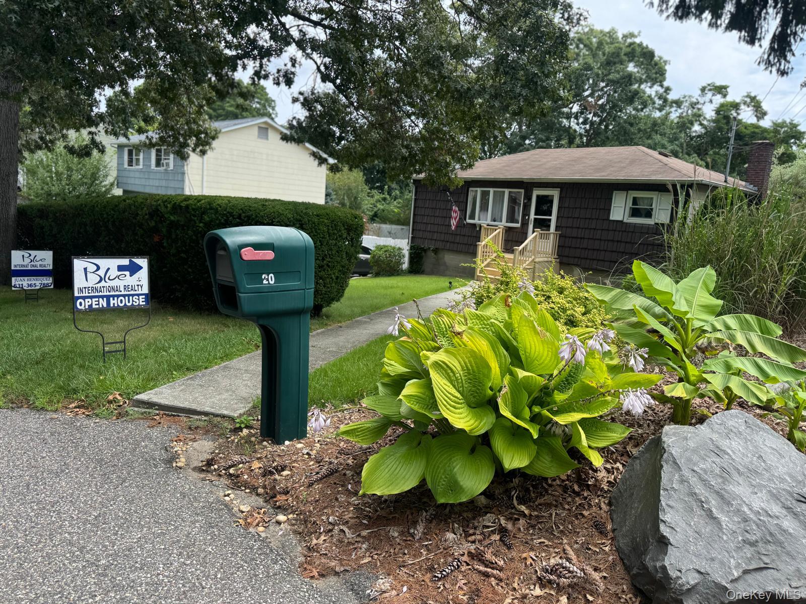 23rd image of 20 Birch Rd, Brookhaven, NY 11738 | MLS# 1020644