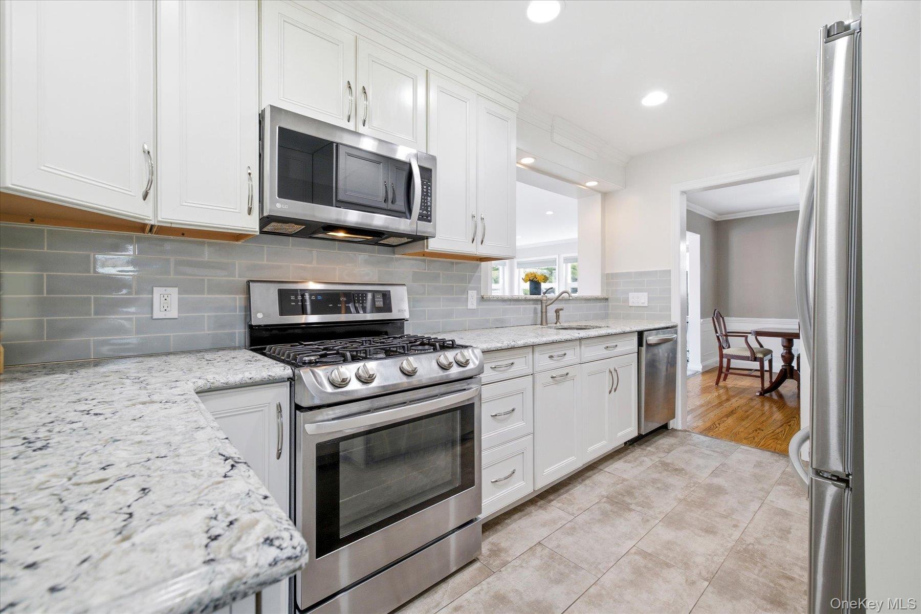 4th image of 41 Hart St, Hempstead, NY 11563 | MLS# 1020696