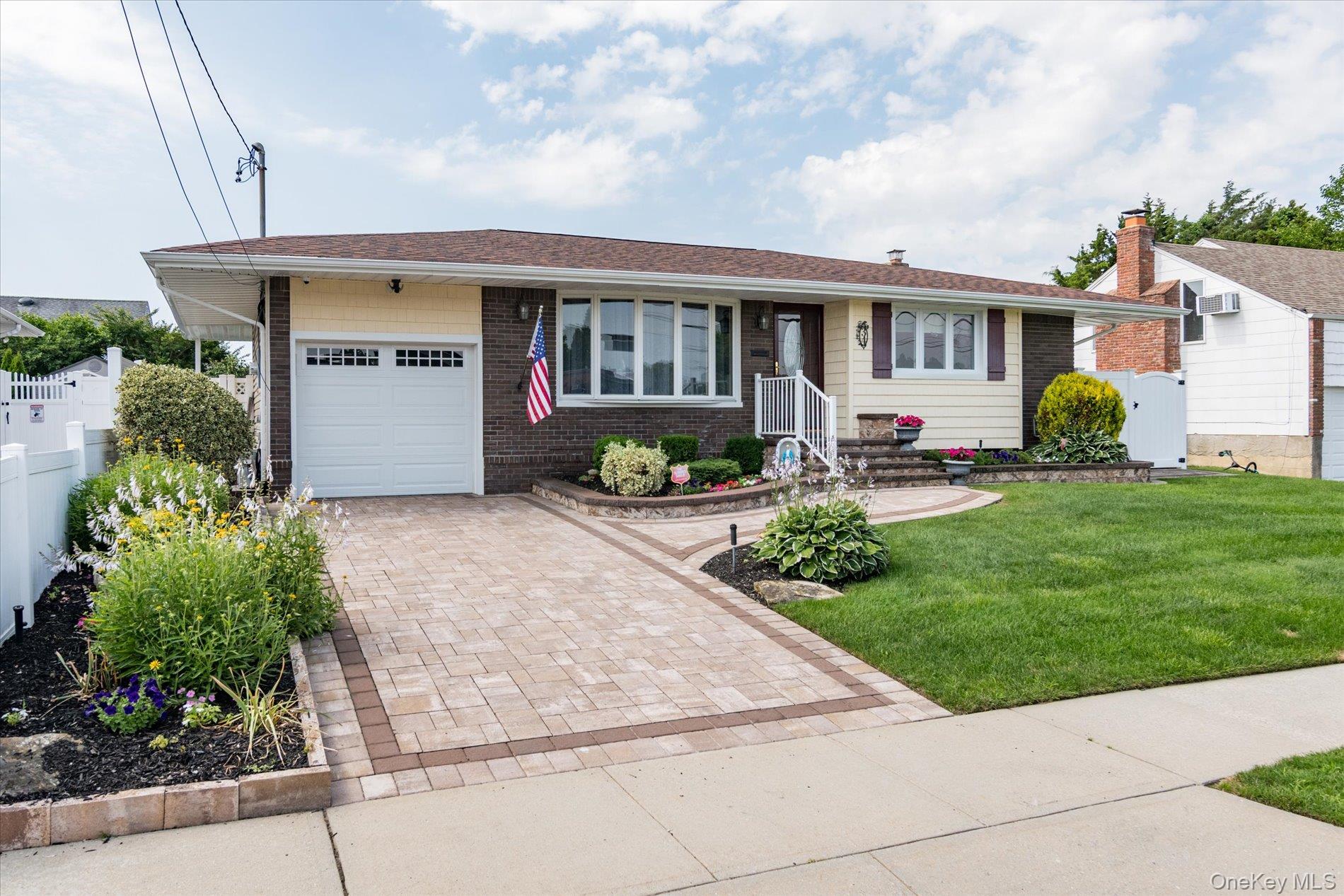 2nd image of 34 1st Ave, Oyster Bay, NY 11735 | MLS# 1020868