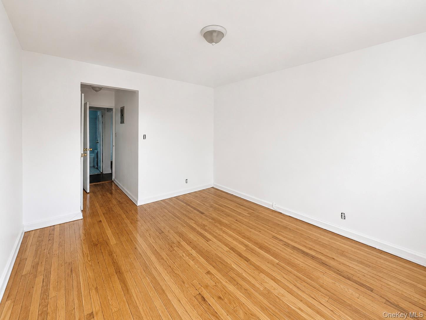 9th image of 204 07 36th Ave #394, Bayside, NY 11361 | MLS# 1020886