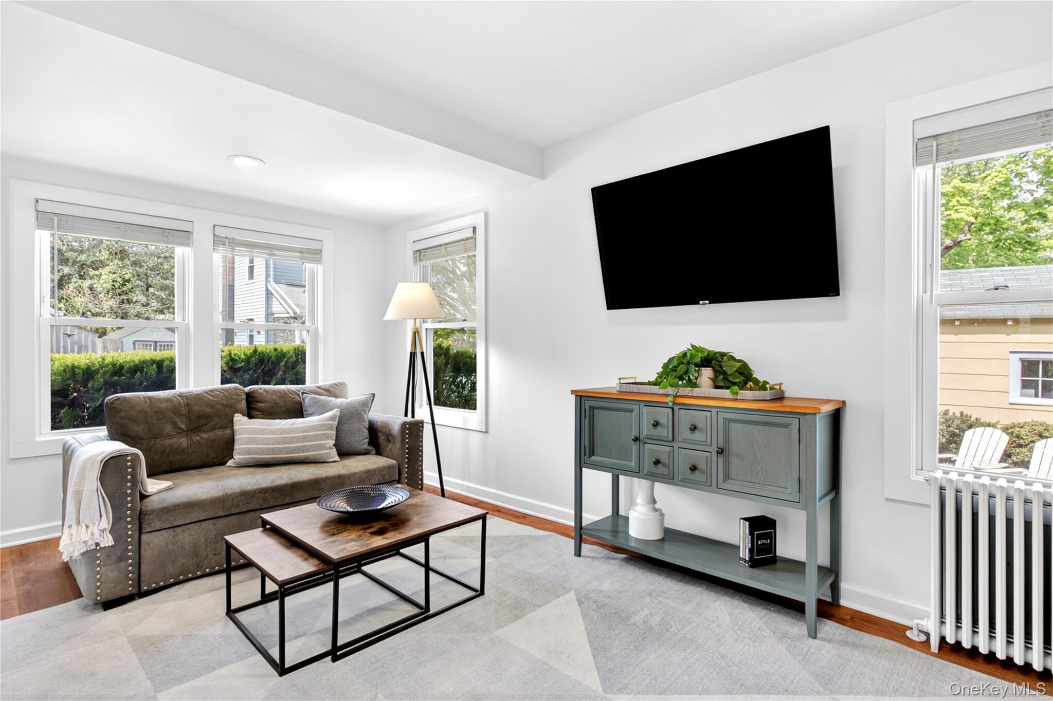 4th image of 12 Smull Pl, North Hempstead, NY 11050 | MLS# 1021284