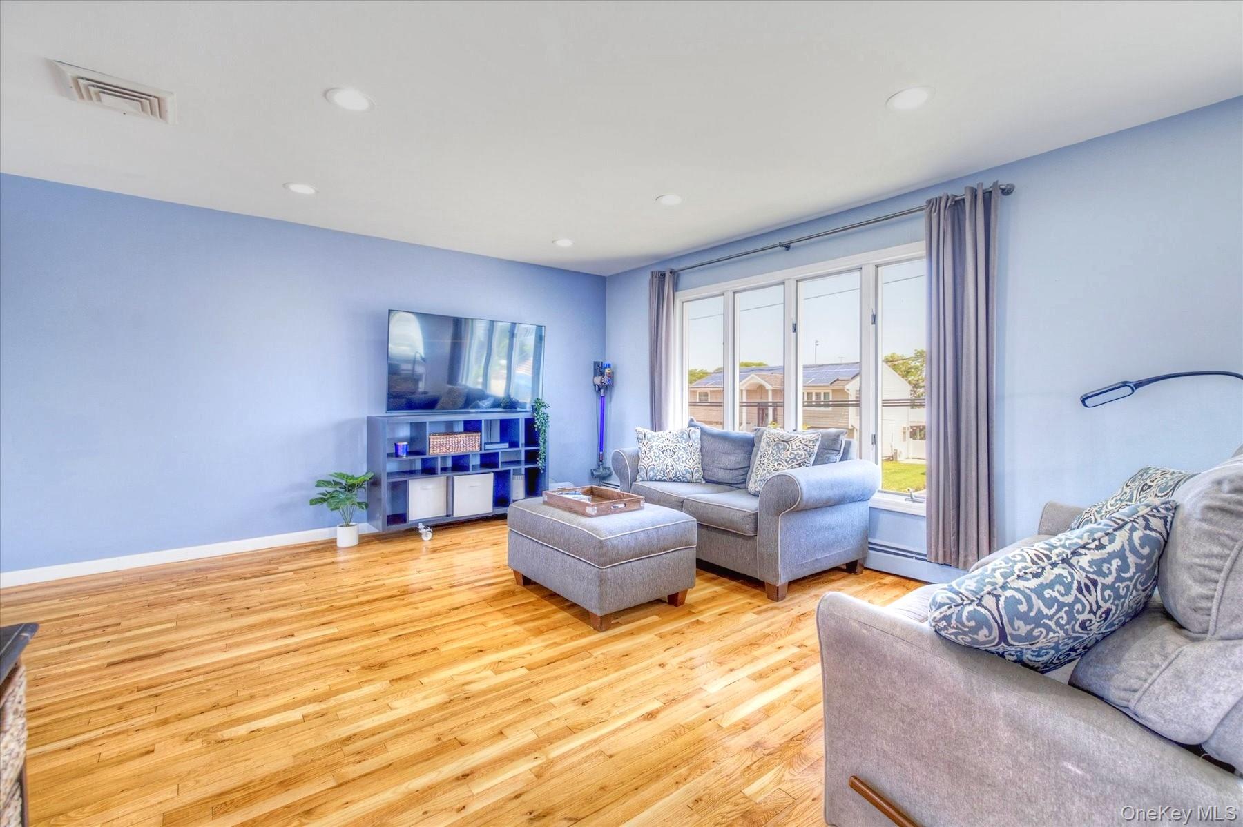 5th image of 3784 Carrel Blvd, Hempstead, NY 11572 | MLS# 1021351