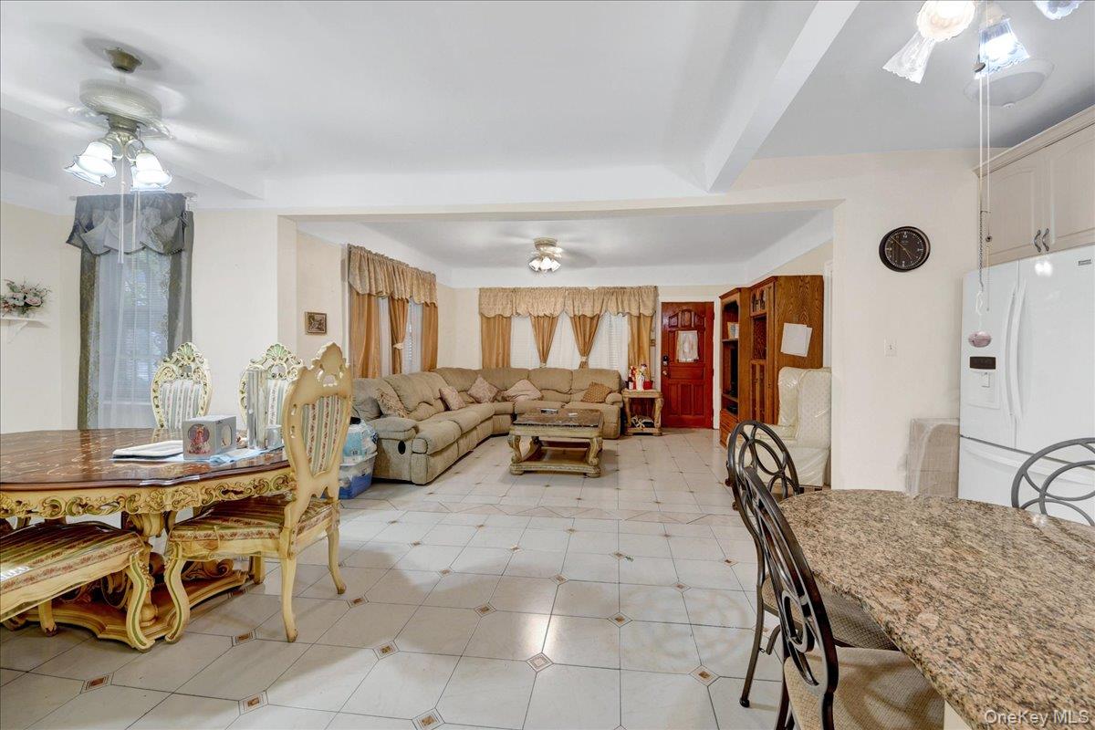 3rd image of 3170 Rawlins Ave, New York, NY 10465 | MLS# 1021489