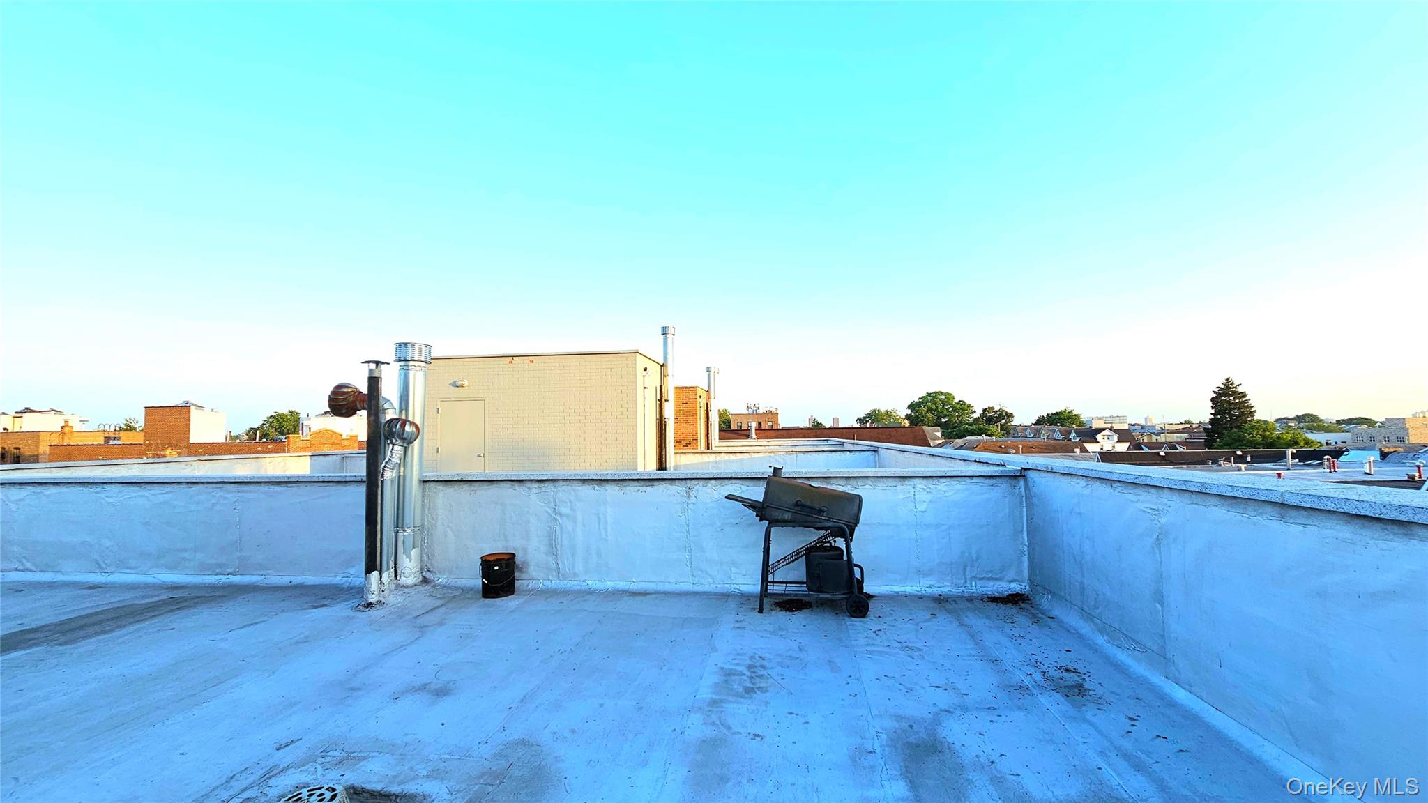 4th image of 4208 164Th St, New York, NY 11358 | MLS# 1021555