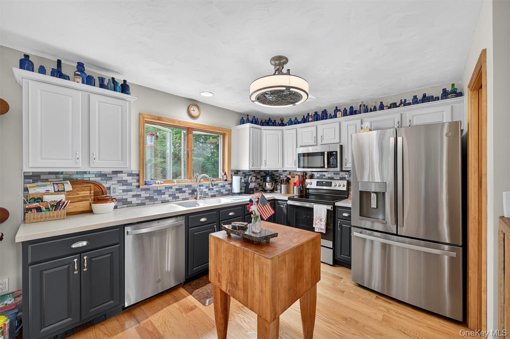 4th image of 189 School House Rd, Middletown, NY 10940 | MLS# 1021680