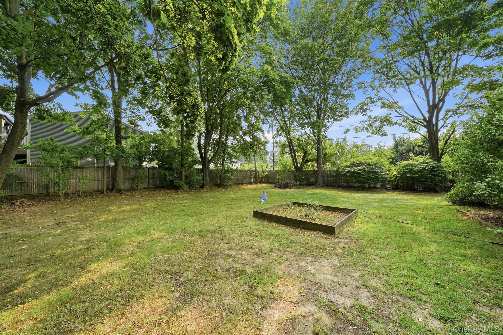 35th image of 100 Harrisburg St, Islip, NY 11706 | MLS# 1021821