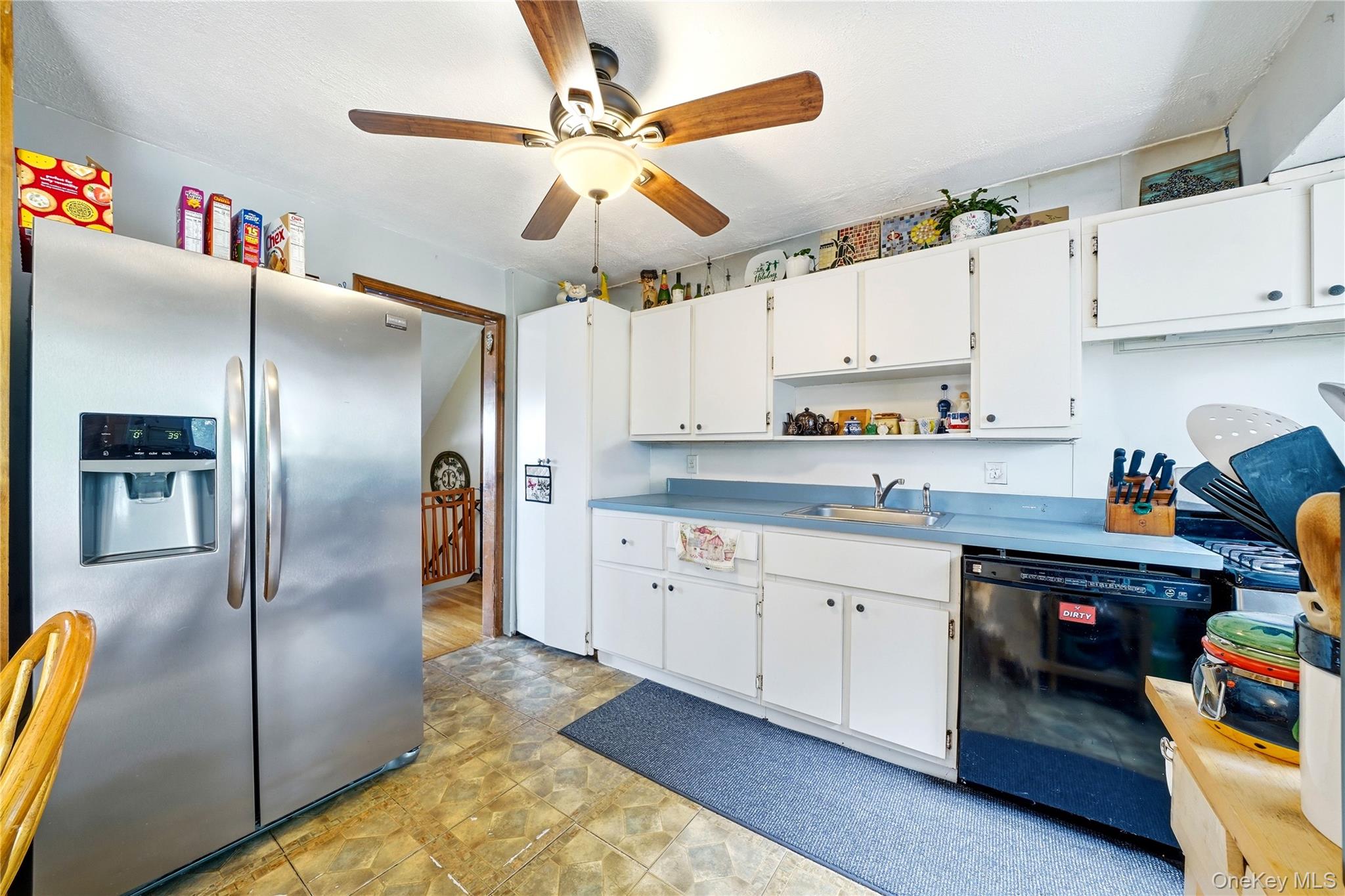 5th image of 100 Harrisburg St, Islip, NY 11706 | MLS# 1021821