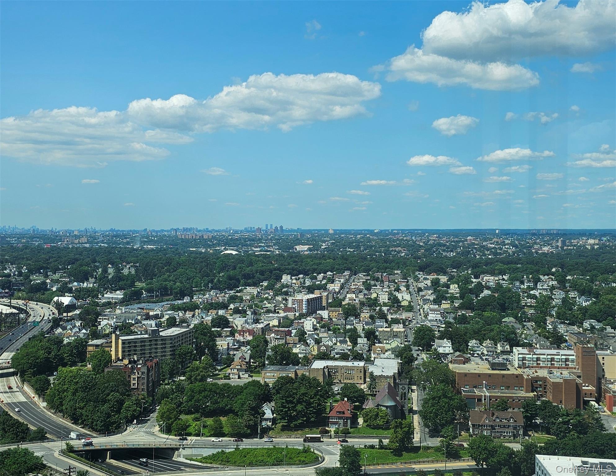 35th image of 175 Huguenot St #PH503, New Rochelle, NY 10801 | MLS# 1021829