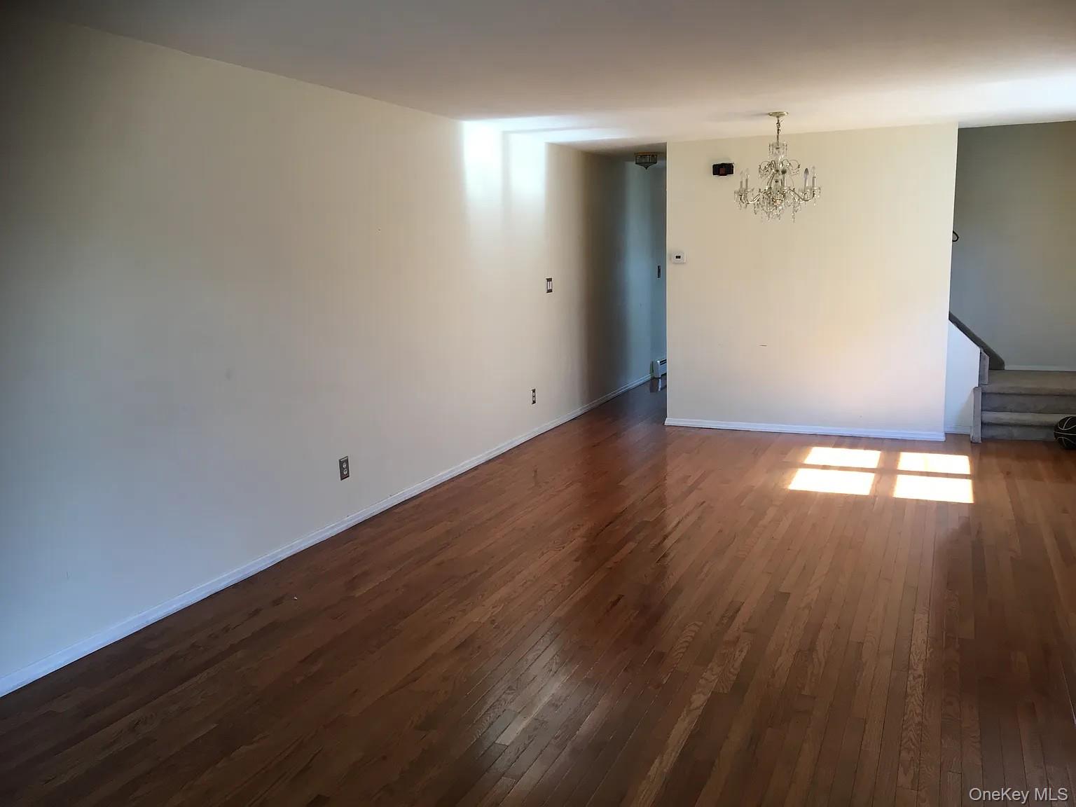 4th image of 241 Regis Dr, New York, NY 10314 | MLS# 1022096