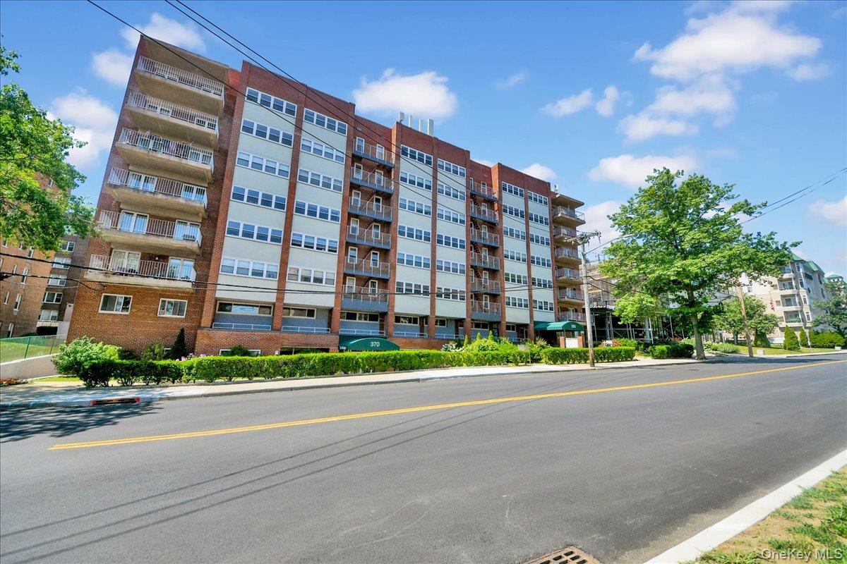 2nd image of 370 Westchester Ave #3M, Rye Town, NY 10573 | MLS# 1022150