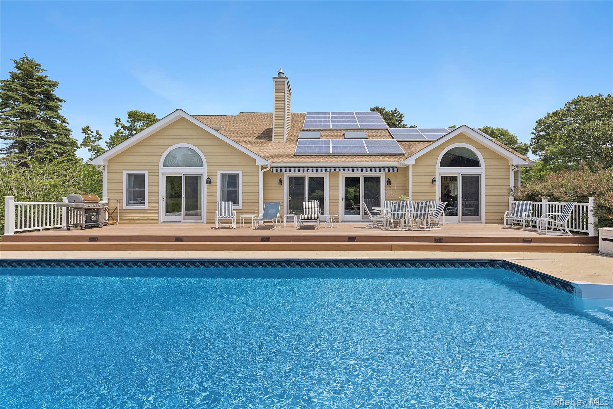 2nd image of 3 Chivas Ct, Southampton, NY 11968 | MLS# 1022236