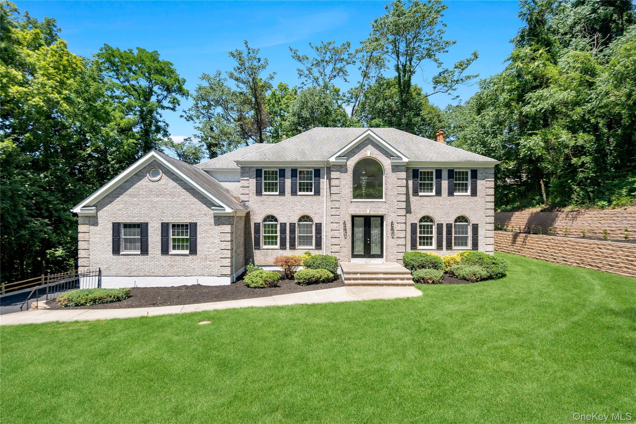 1st image of 41 Cove Rd, Huntington, NY 11743 | MLS# 1022285