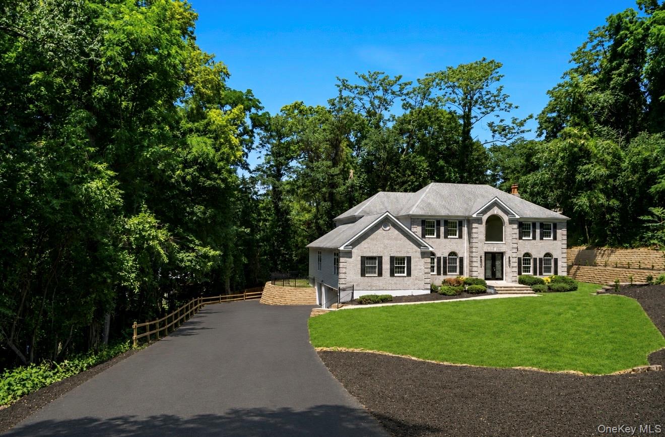3rd image of 41 Cove Rd, Huntington, NY 11743 | MLS# 1022285