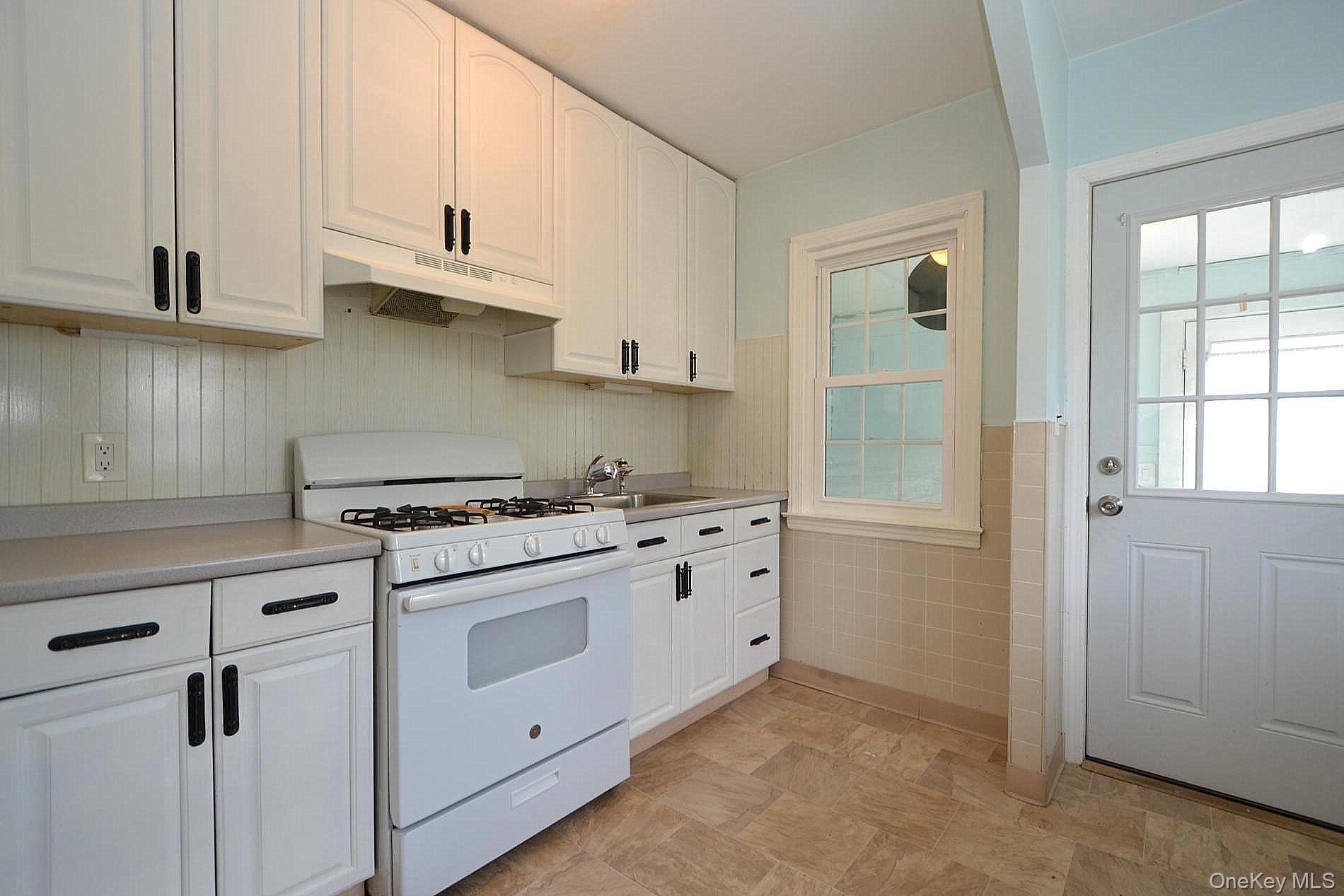 2nd image of 418 Asharoken Blvd, Islip, NY 11706 | MLS# 1022416
