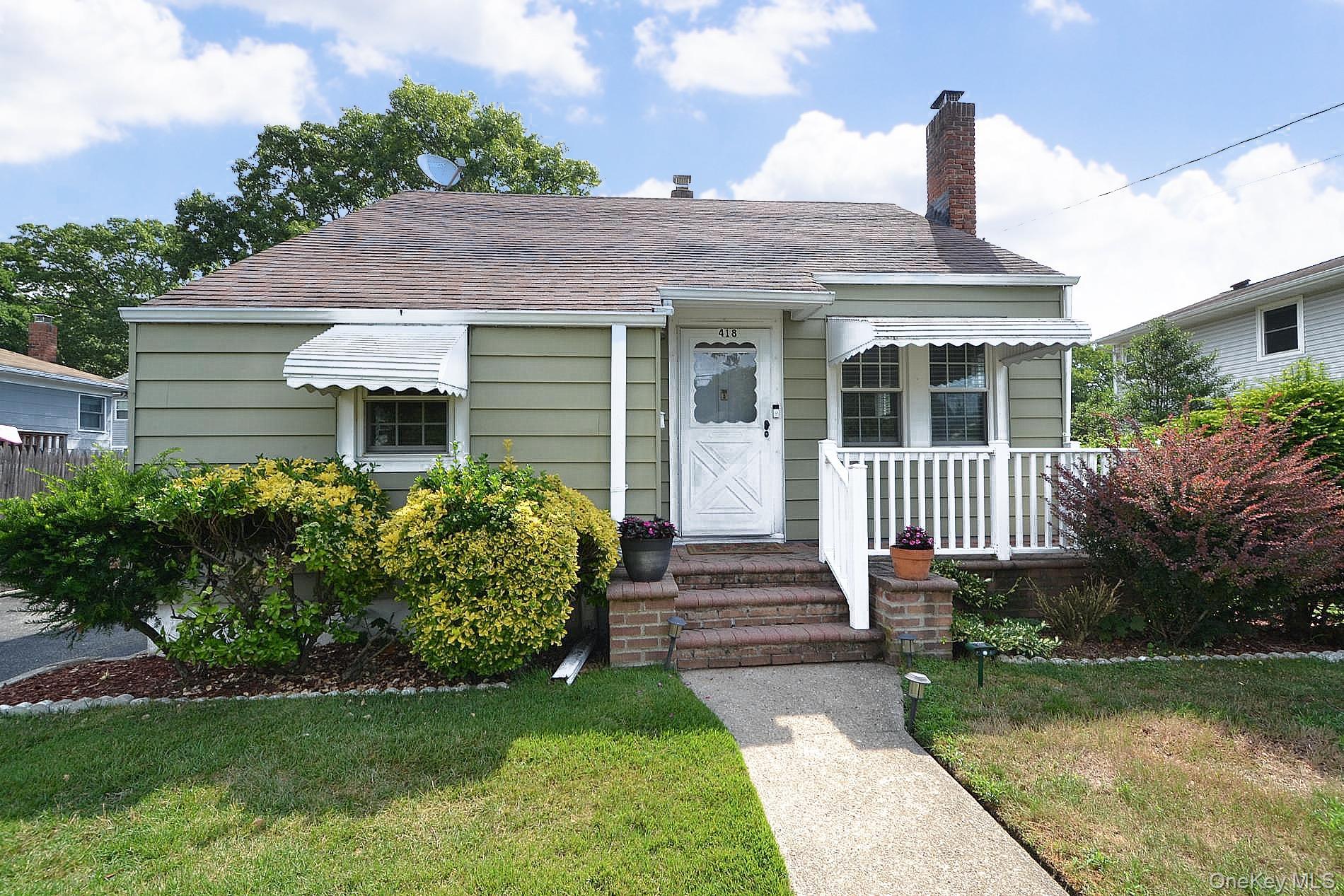 1st image of 418 Asharoken Blvd, Islip, NY 11706 | MLS# 1022416