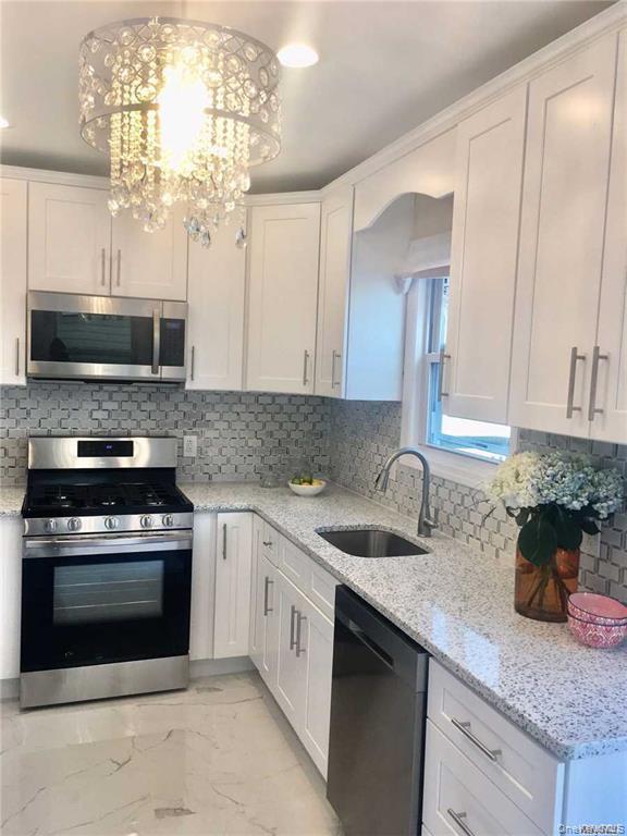 4th image of 59 Haven Ave, Hempstead, NY 11580 | MLS# 1022436
