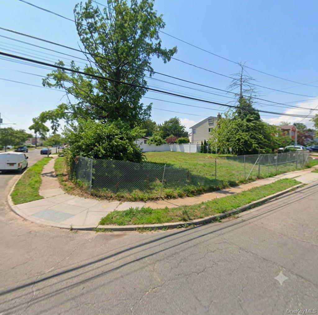 2nd image of 3554 Milburn Ave, Hempstead, NY 11510 | MLS# 1022438