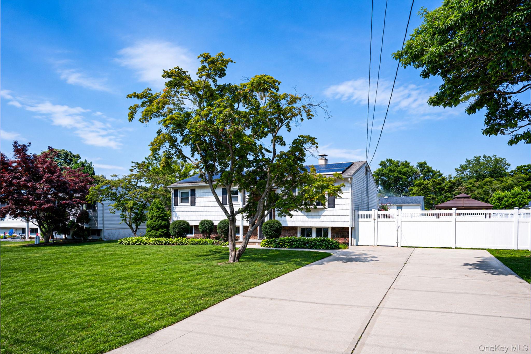 2nd image of 3010 Sipp Ave, Brookhaven, NY 11763 | MLS# 1022499