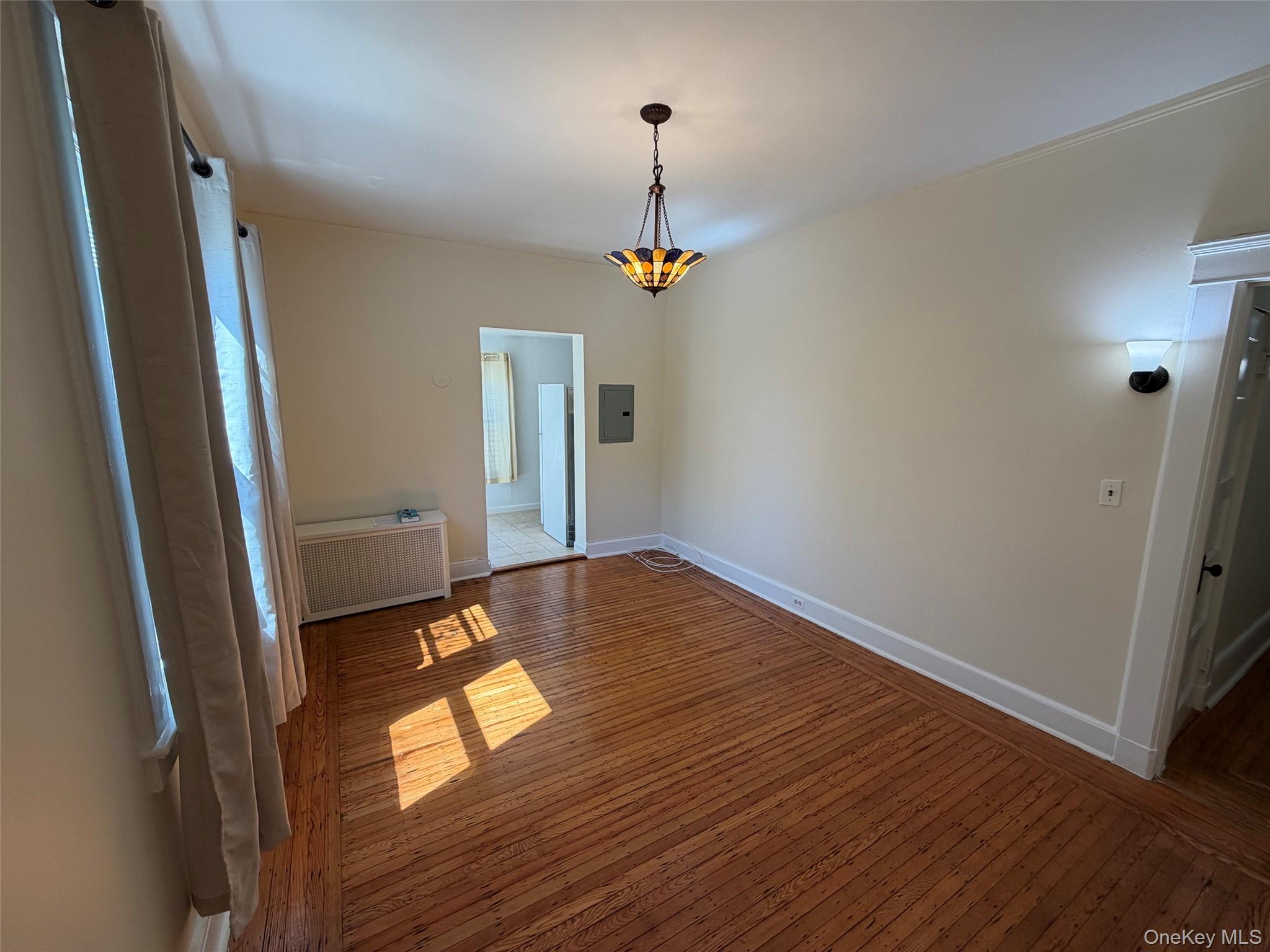 4th image of 124 Pelhamdale Ave, Pelham, NY 10803