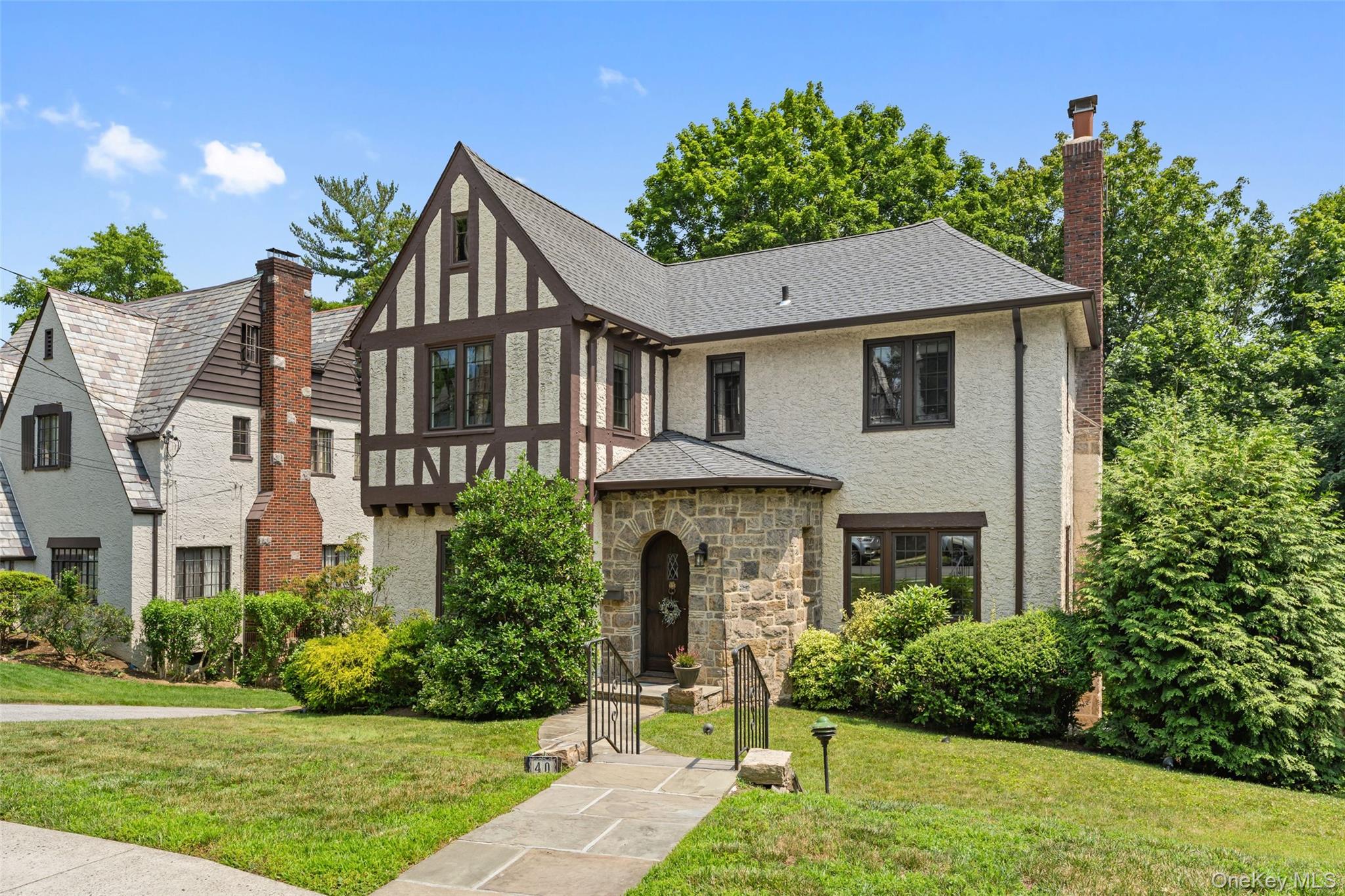 2nd image of 40 Parkview Dr, Eastchester, NY 10708 | MLS# 1022646