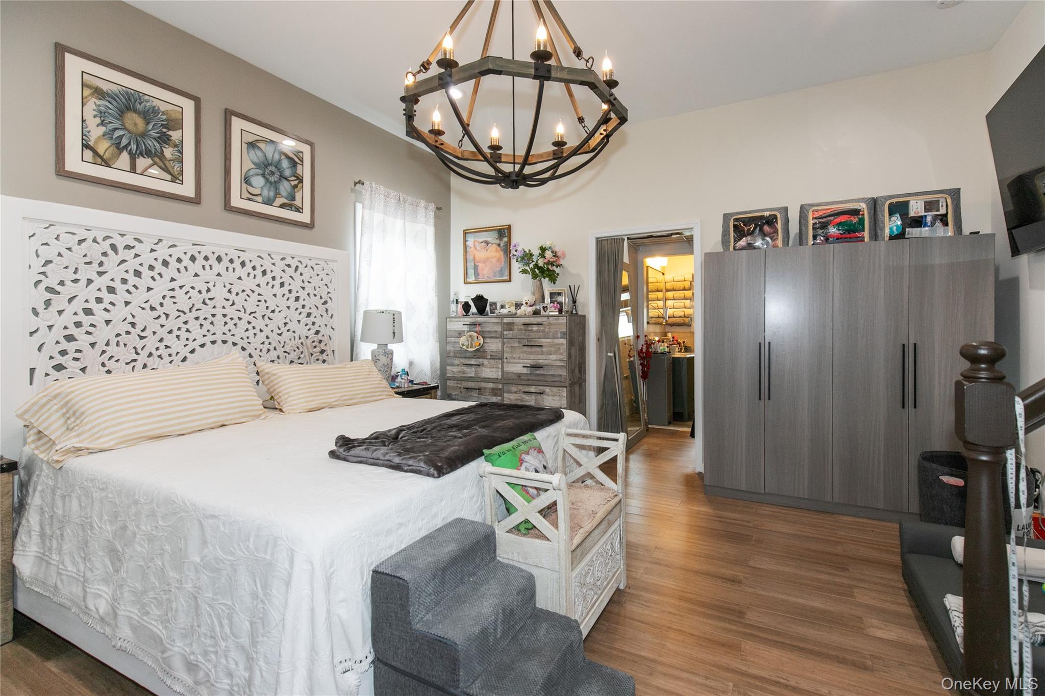 2nd image of 8015 Little Neck Pkwy, New York, NY 11004 | MLS# 1022700