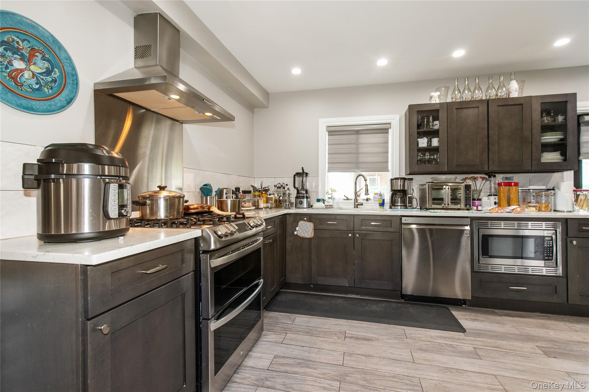 3rd image of 8015 Little Neck Pkwy, New York, NY 11004 | MLS# 1022700