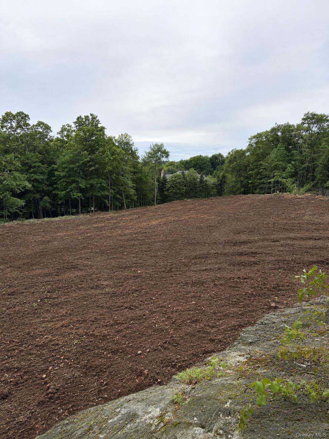 1st image of 7 Hollow Ridge Rd, North Castle, NY 10504 | MLS# 1022730