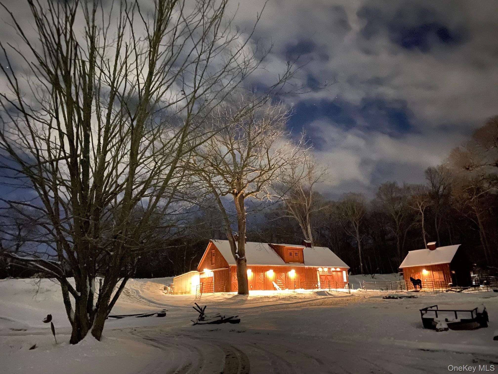 45th image of 38 Landing Meadow Rd, Smithtown, NY 11787 | MLS# 1022766