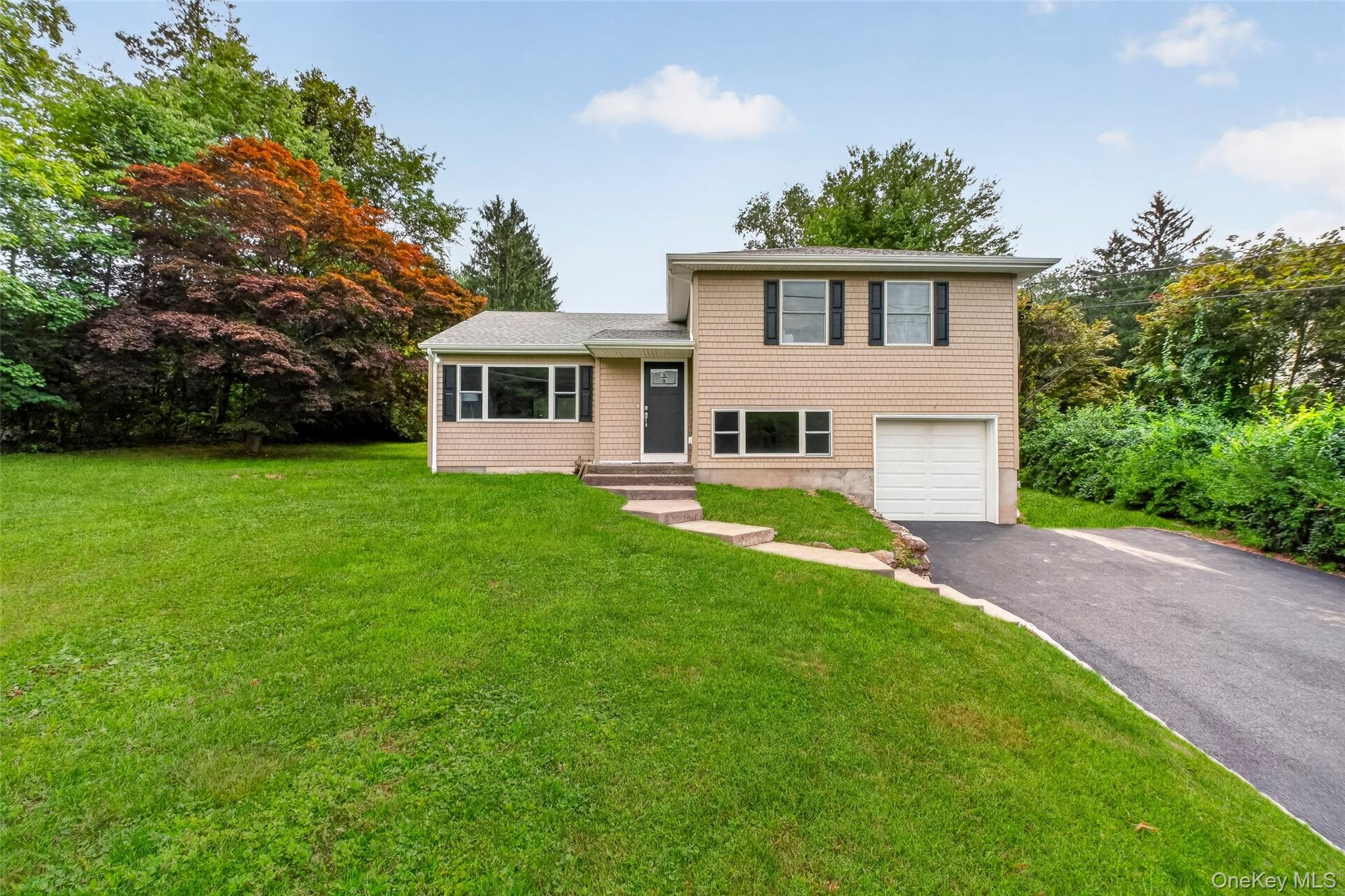1st image of 2536 Ridge St, Yorktown, NY 10598 | MLS# 1022847