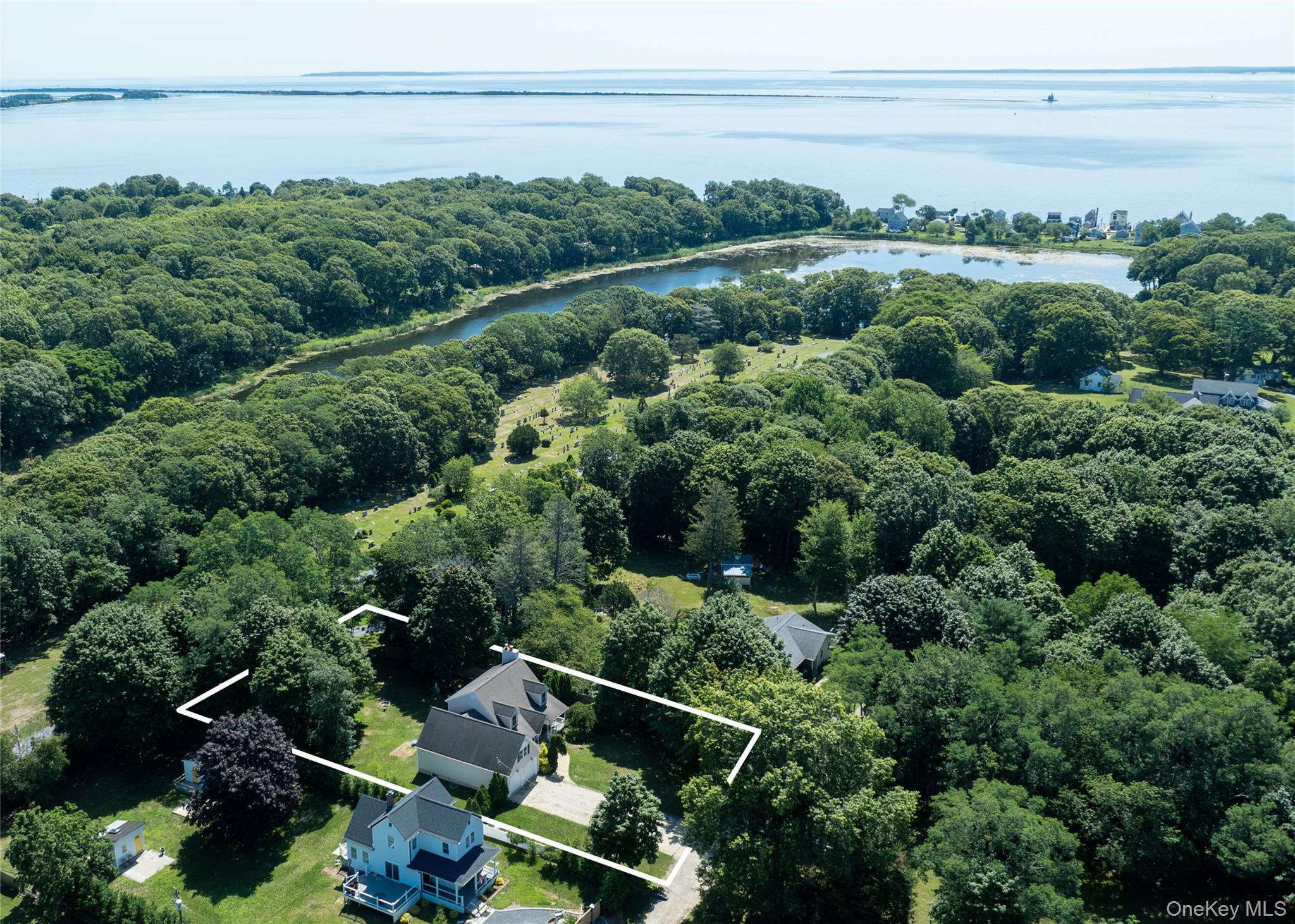 3rd image of 345 Cemetery Rd, Southold, NY 11939 | MLS# 1022960
