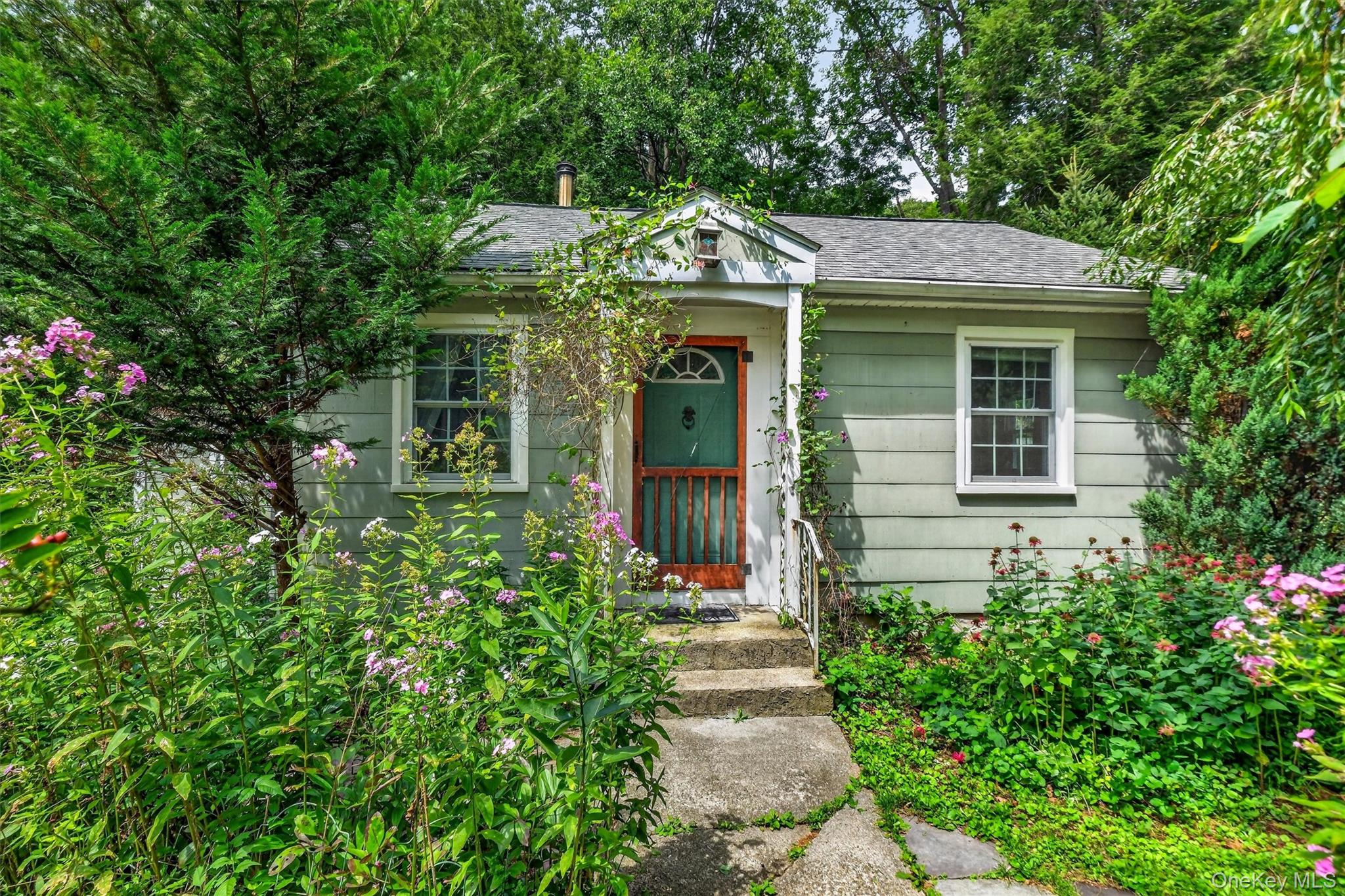 1st image of 27 Brookdale Rd, Putnam Valley, NY 10579 | MLS# 1022962