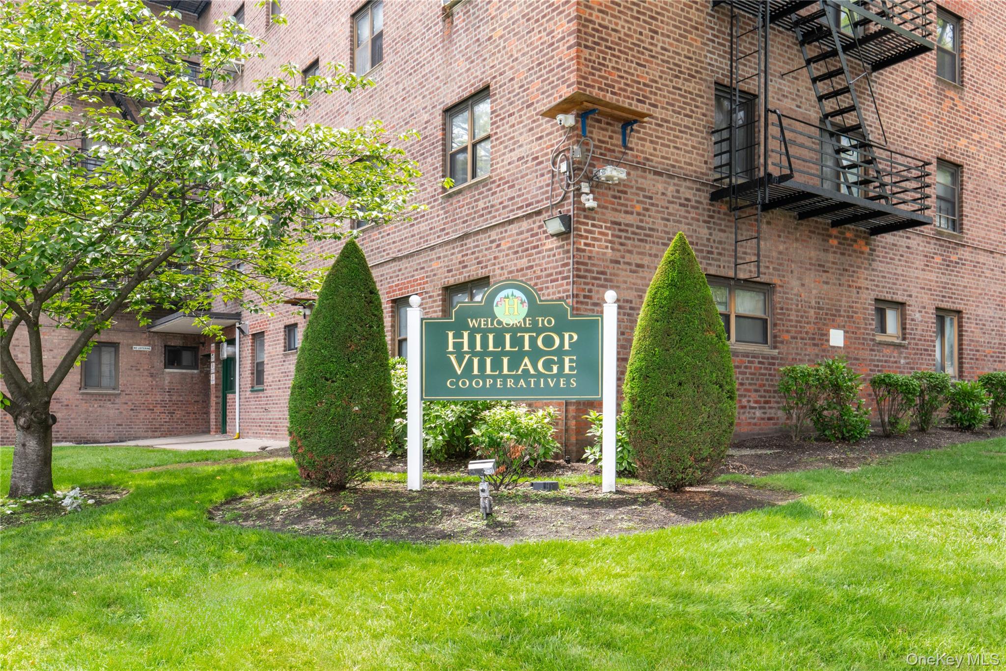 4th image of The Alpine, New York, NY 11423