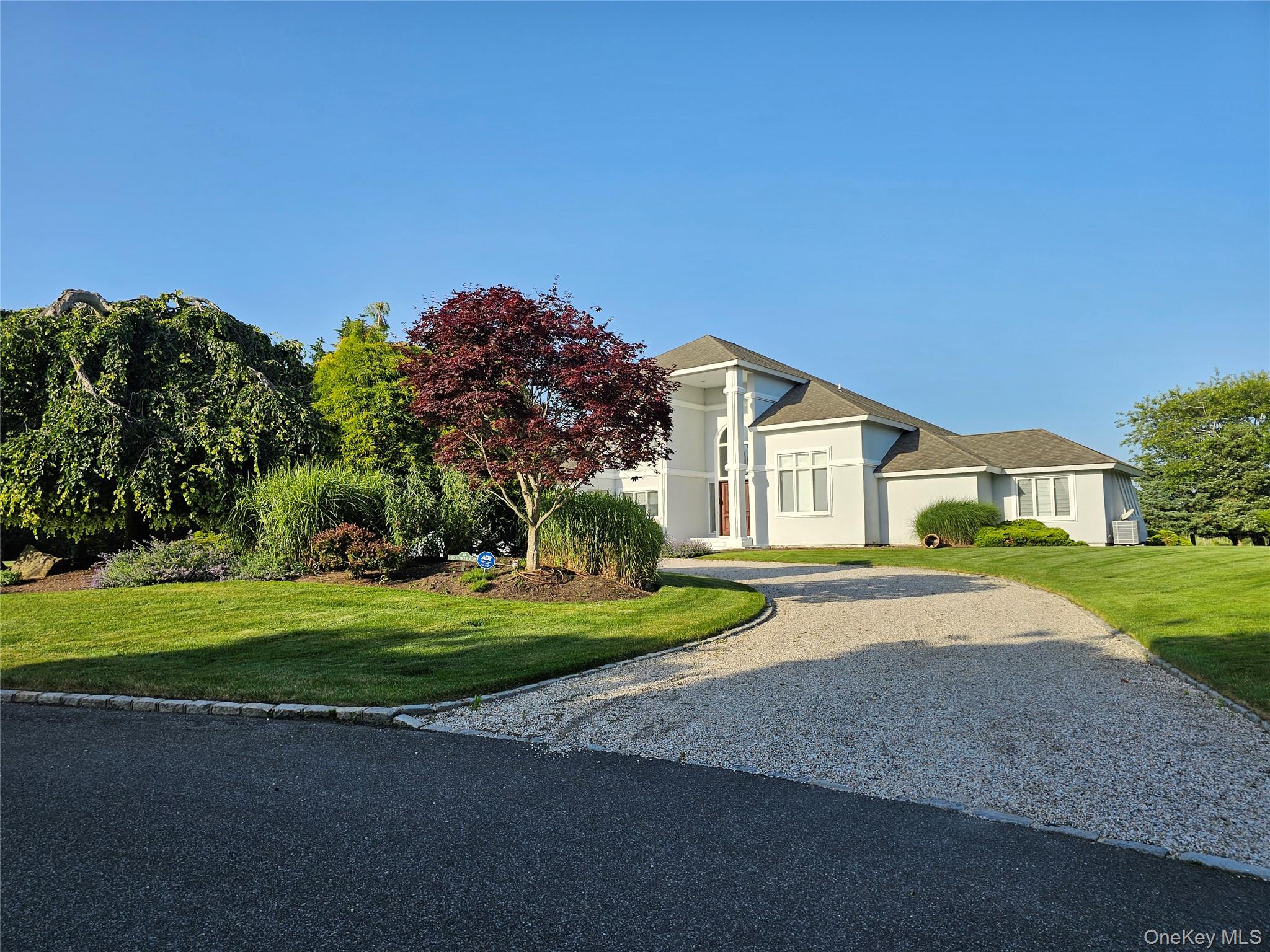3rd image of 18 Pine Tree Ln, Southampton, NY 11977 | MLS# 1023018