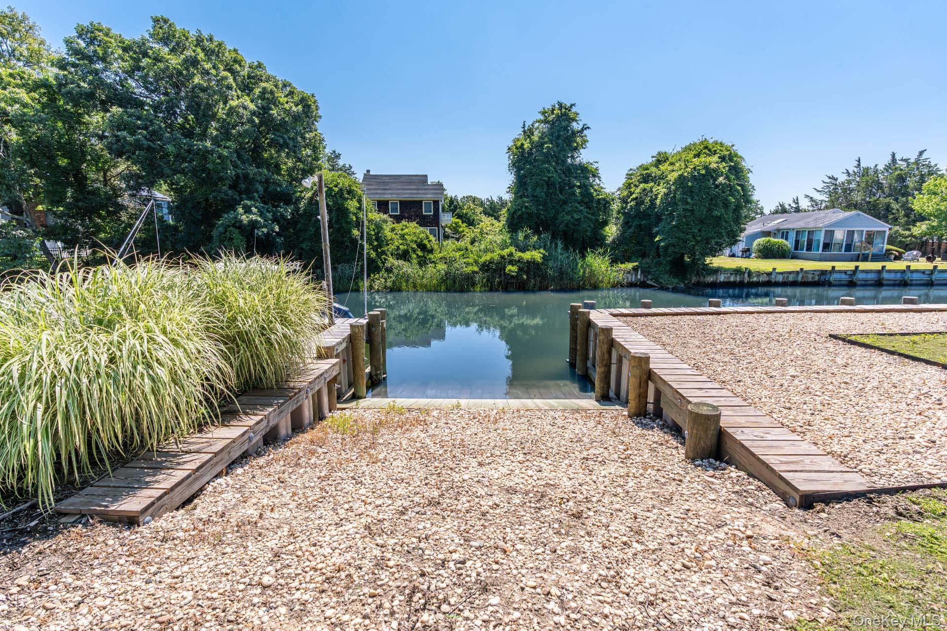 2nd image of 195 Williamsburg Dr, Southold, NY 11971 | MLS# 1023134
