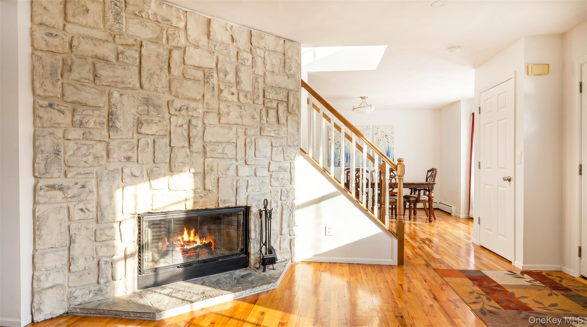 3rd image of 370 S Country Rd, Brookhaven, NY 11719 | MLS# 1023153